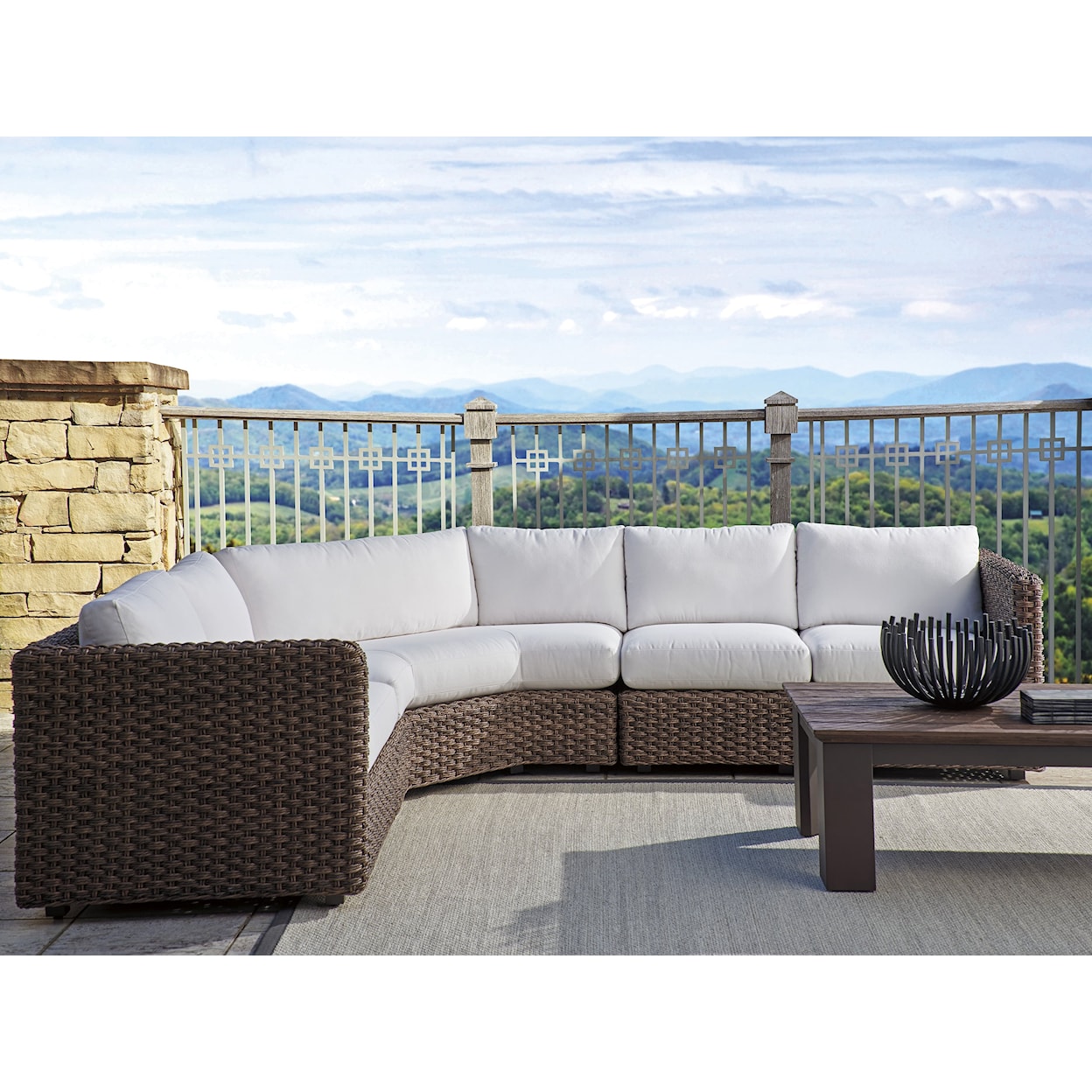 Tommy Bahama Outdoor Living Kilimanjaro 4-Seat Outdoor Sectional