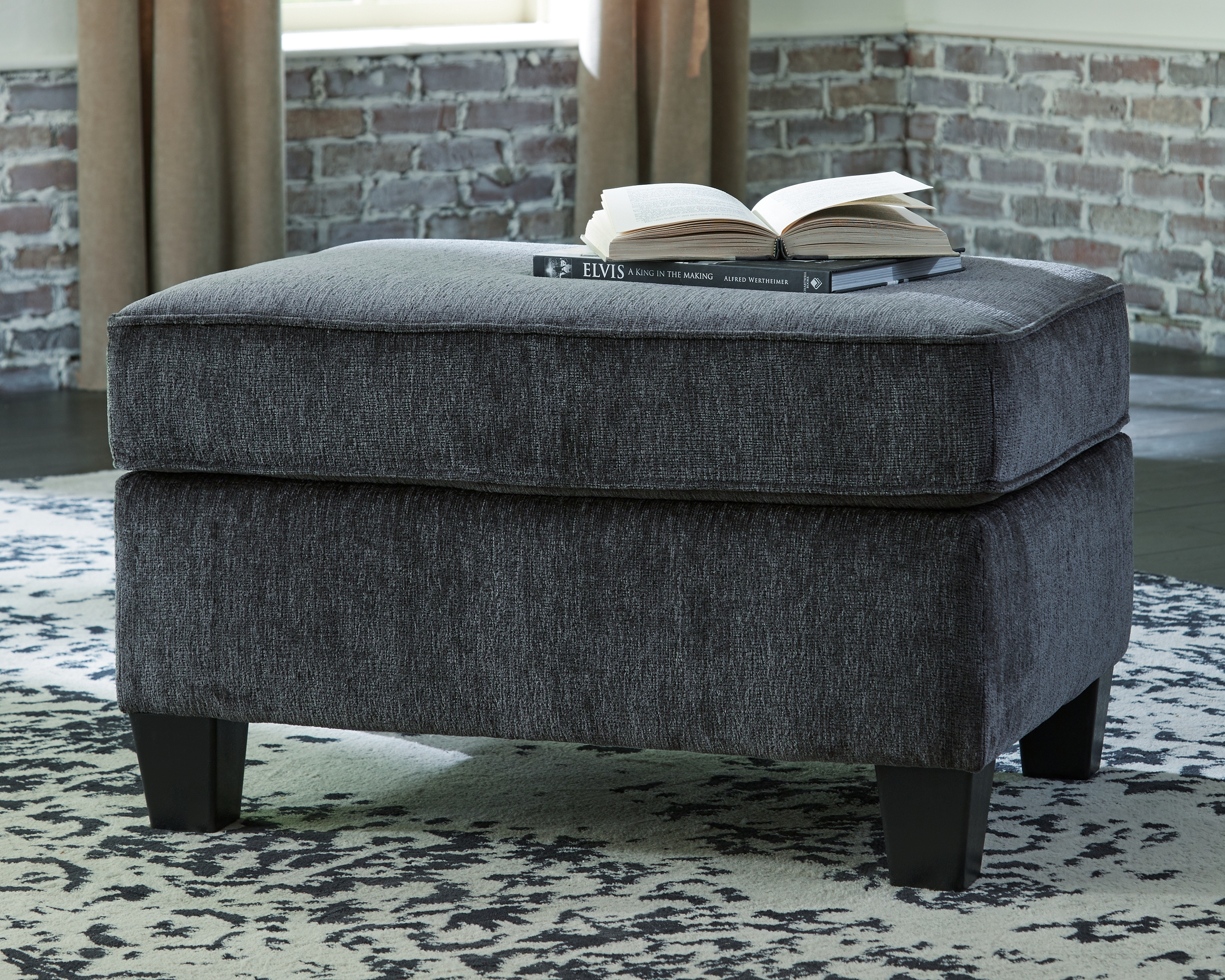 Signature Design by Ashley Abinger Ottoman