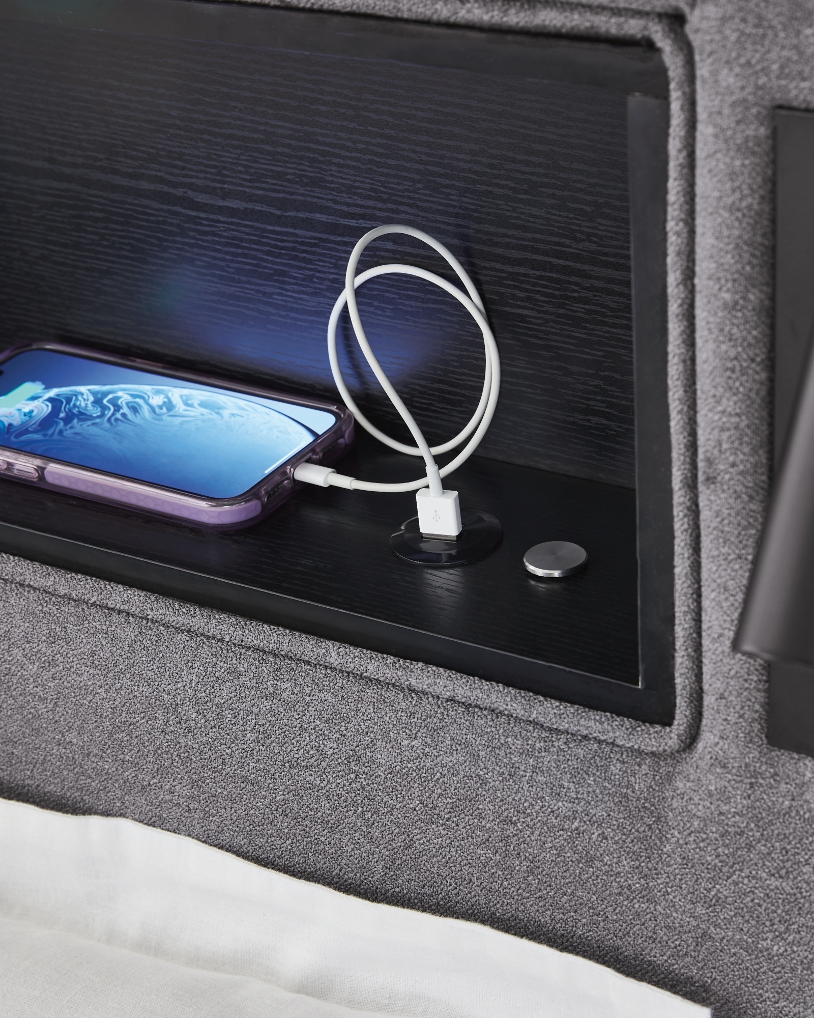 Signature Design by Ashley Verishaw Twin Upholstered Bed