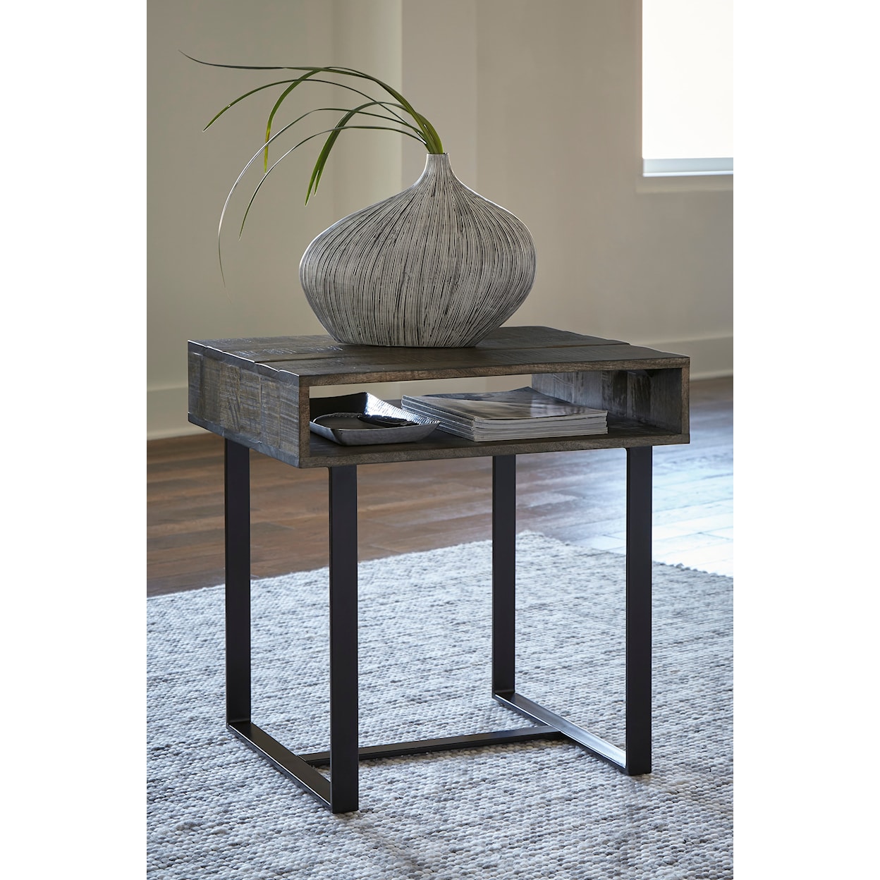 Signature Design by Ashley Kevmart End Table