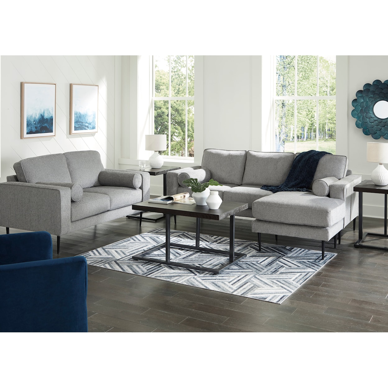 Signature Hazela Living Room Set