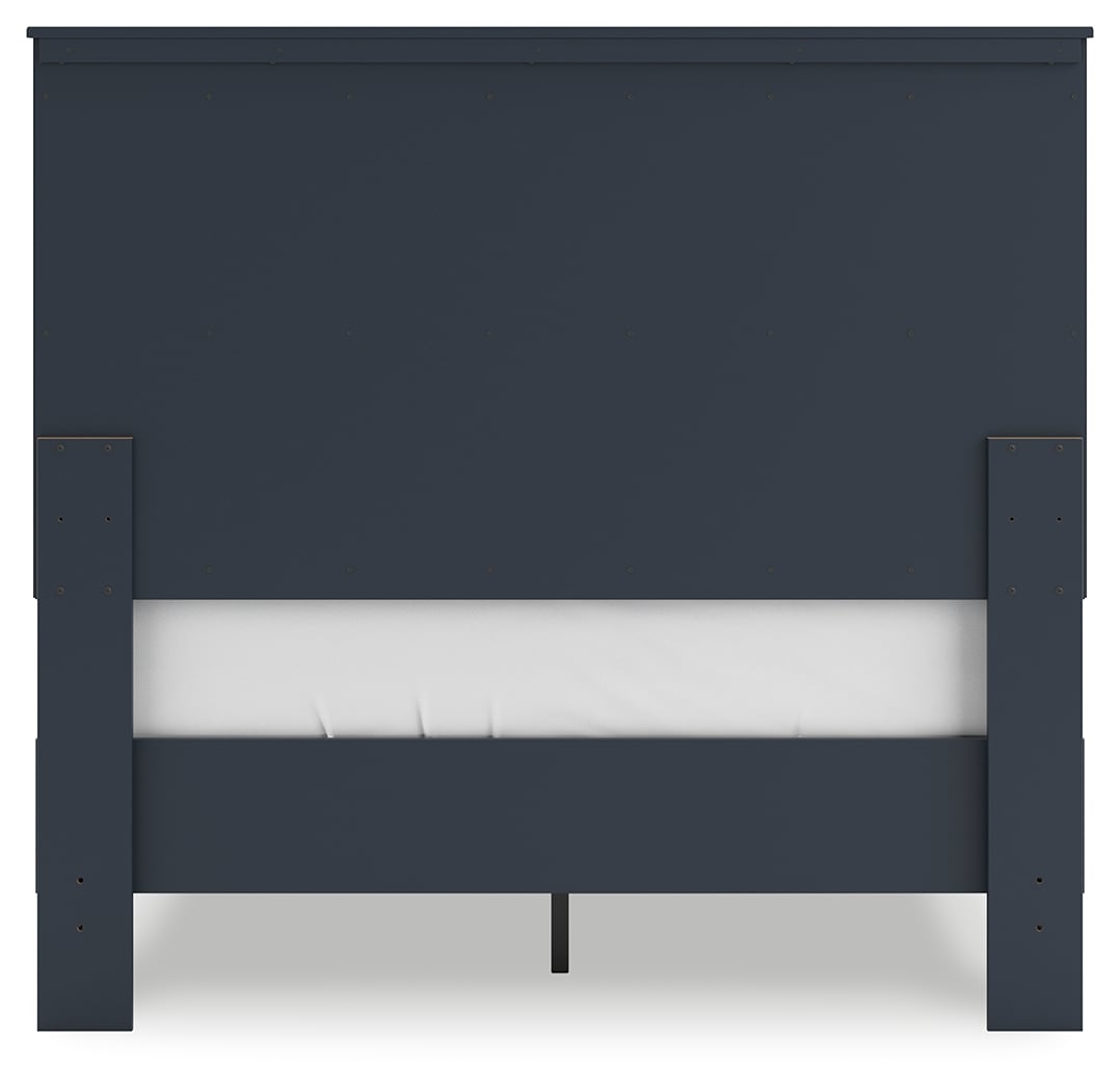 Signature Design by Ashley Simmenfort Full Platform Bed