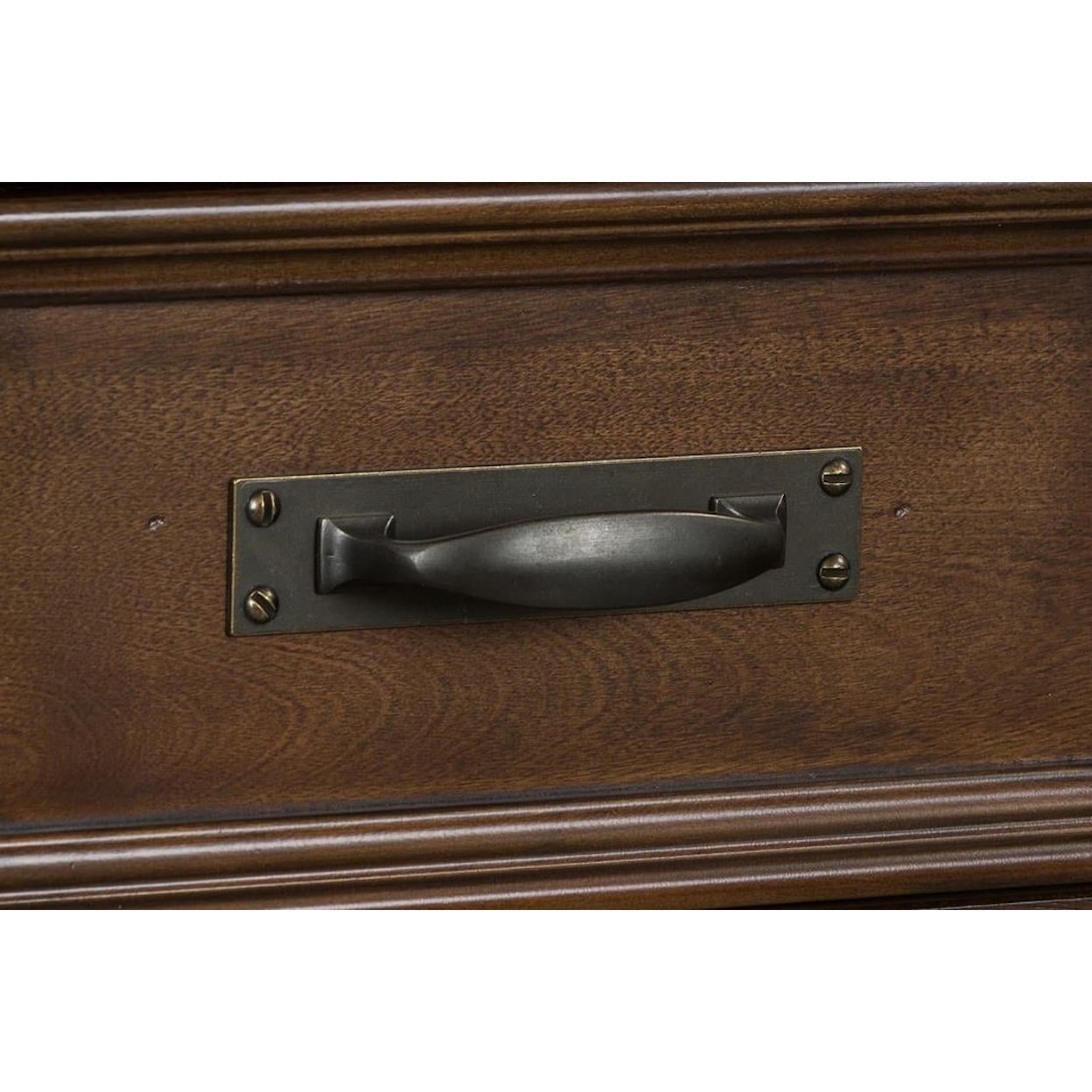 Liberty Furniture Saddlebrook 9-Drawer Dresser