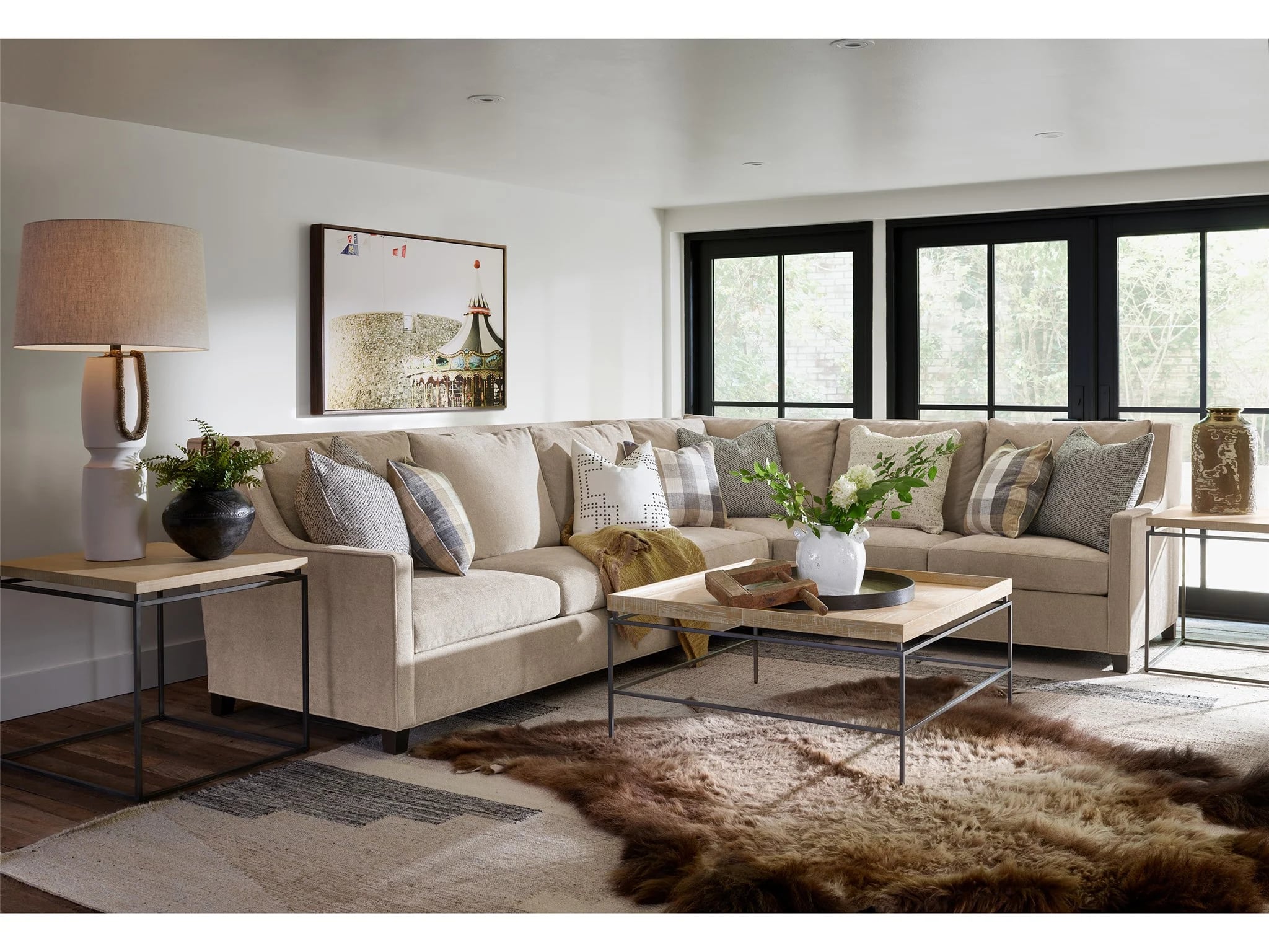 Universal Modern Farmhouse Modern Farmhouse End Table