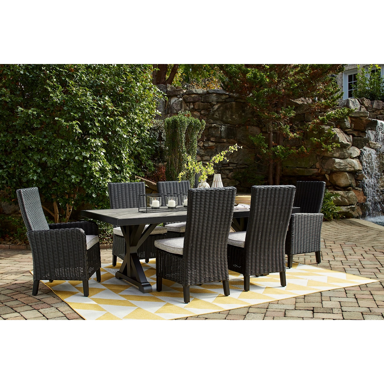 Signature Design by Ashley Beachcroft 7 Piece Outdoor Dining Set