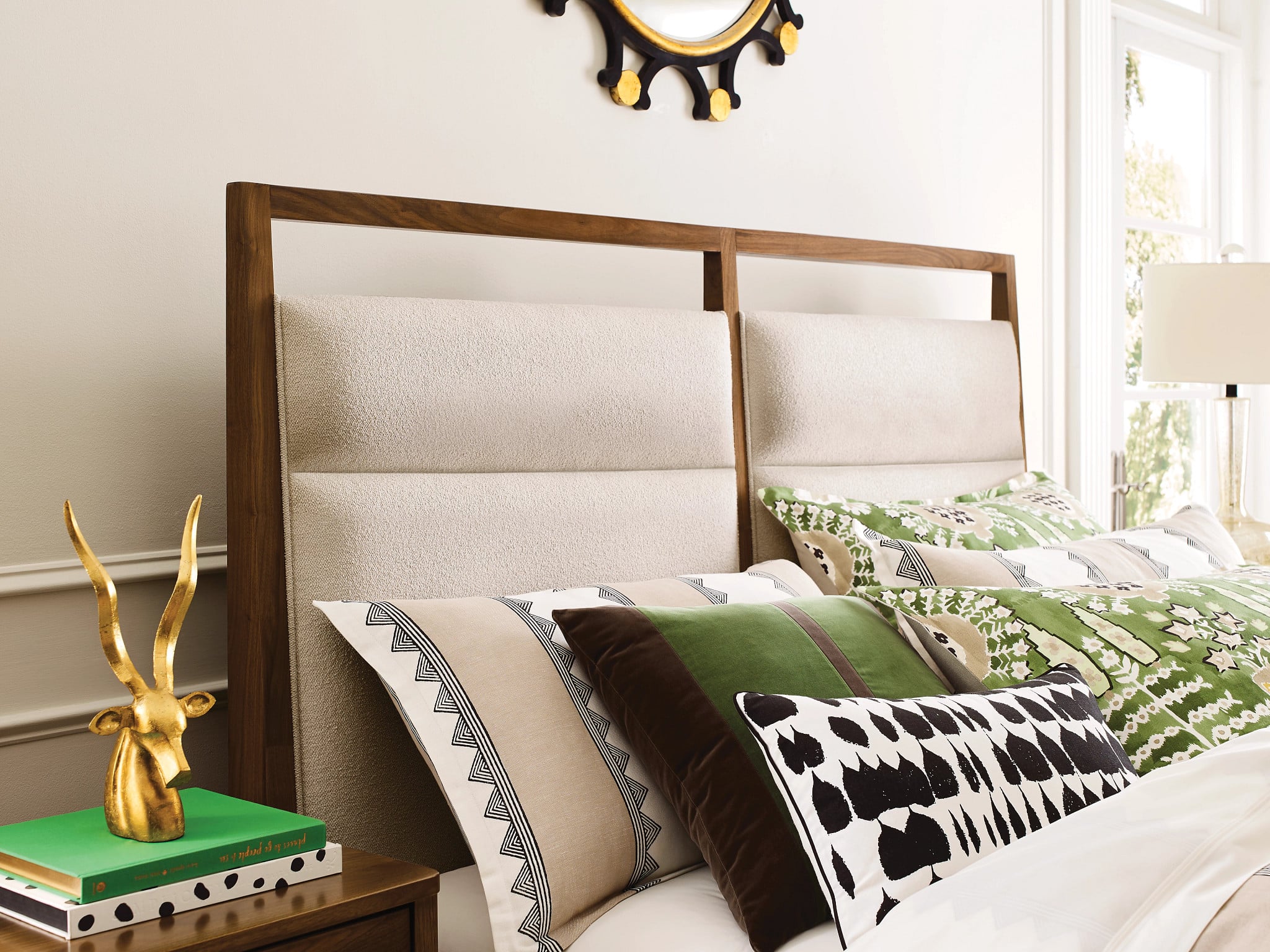 6/0 Karis Upholstered Bed - Complete