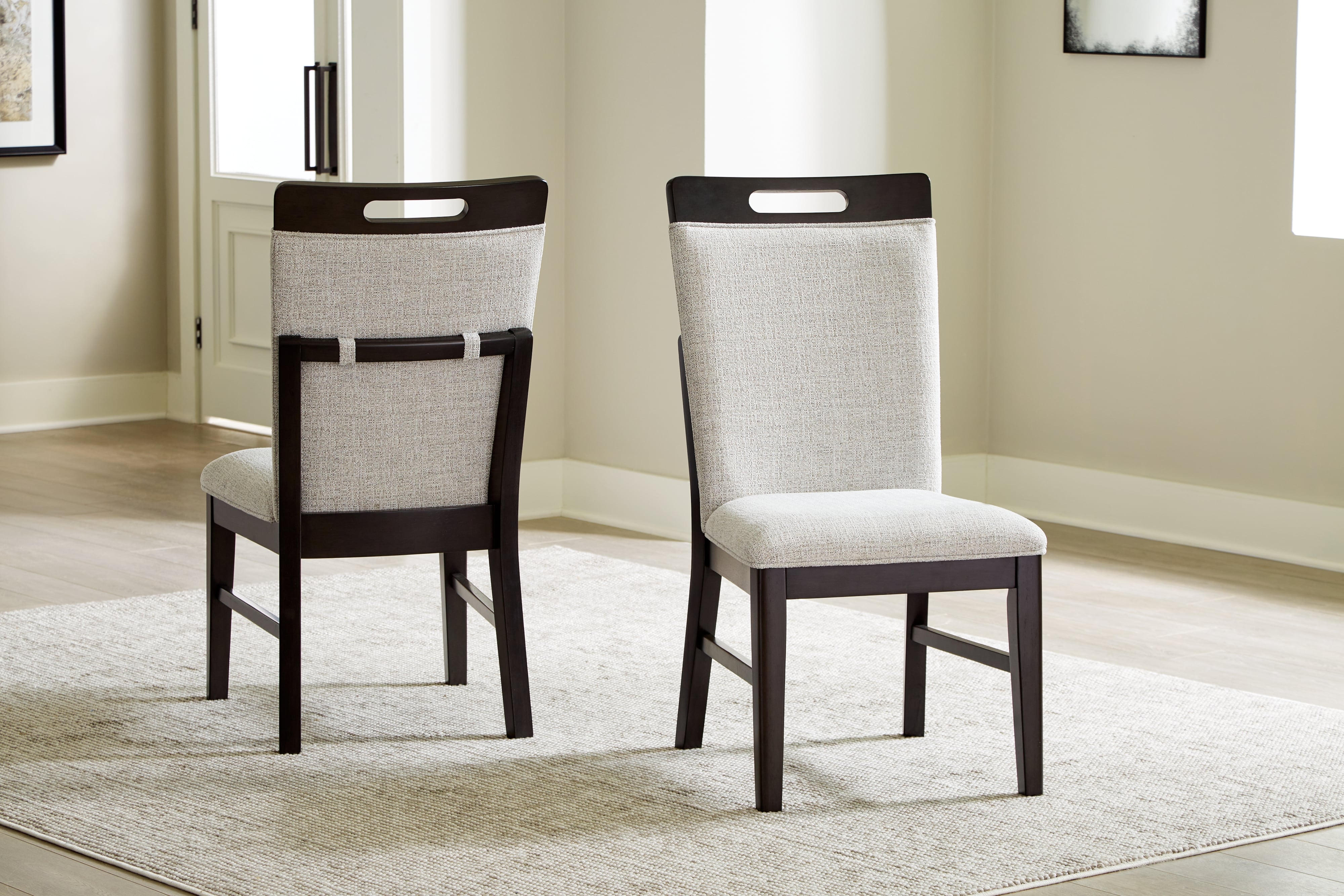 Signature Design by Ashley Neymorton Dining Set