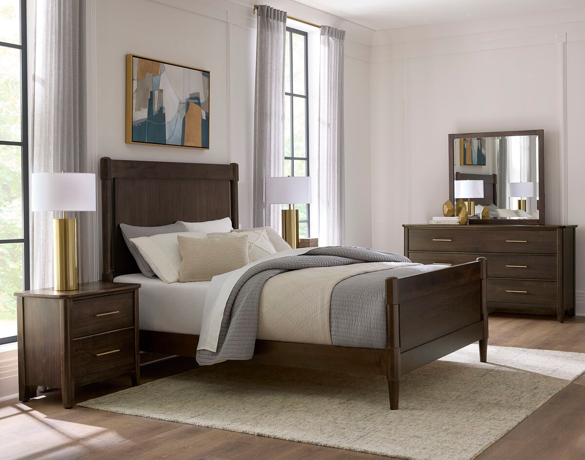 Vaughan-Bassett Nordhaven King Poster Bed