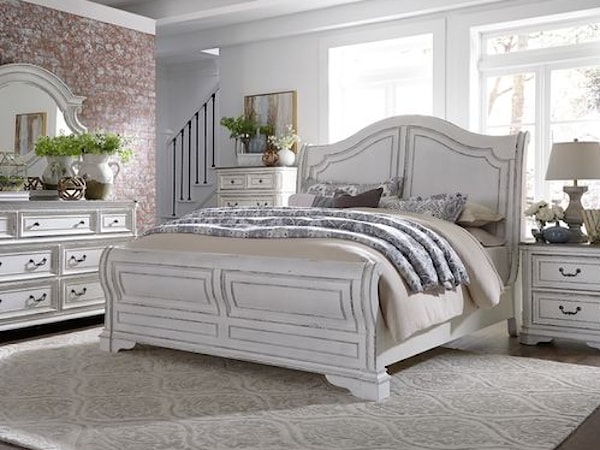 Queen Bedroom Group 