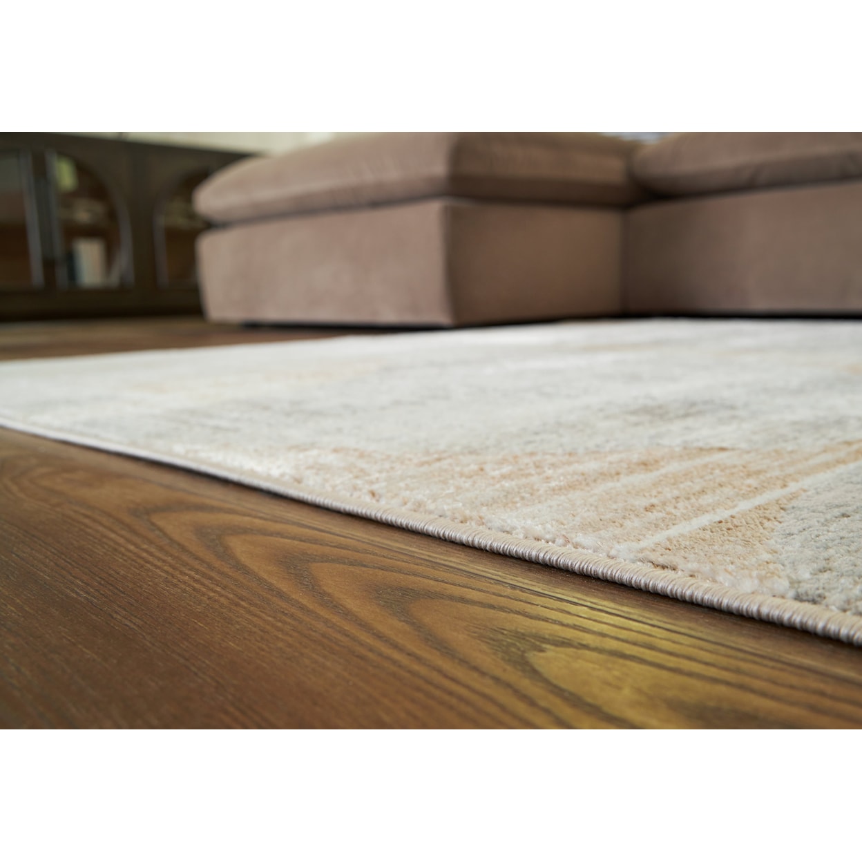 Signature Truward Large Rug