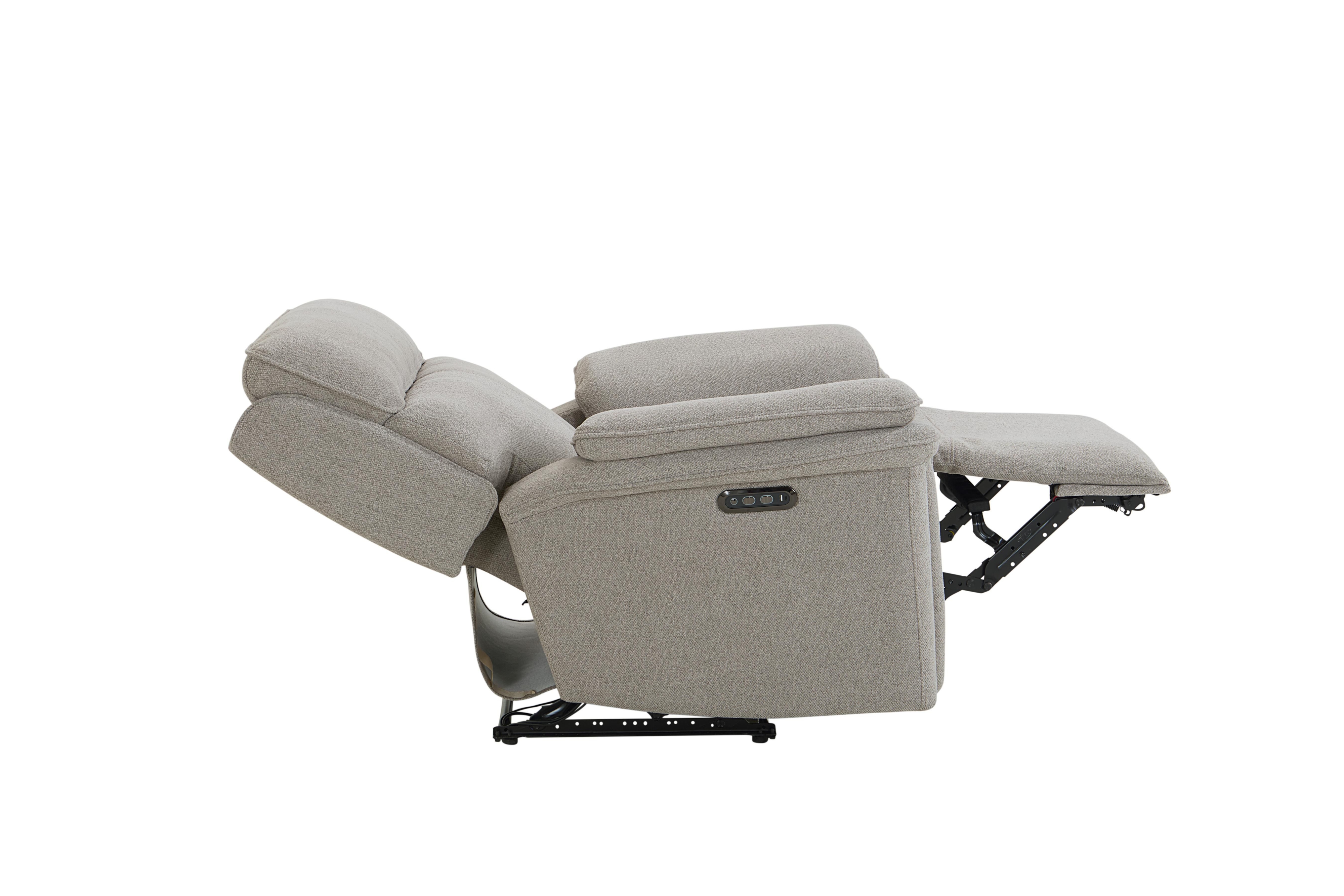 Bassett Club Level - Andre Power Recliner