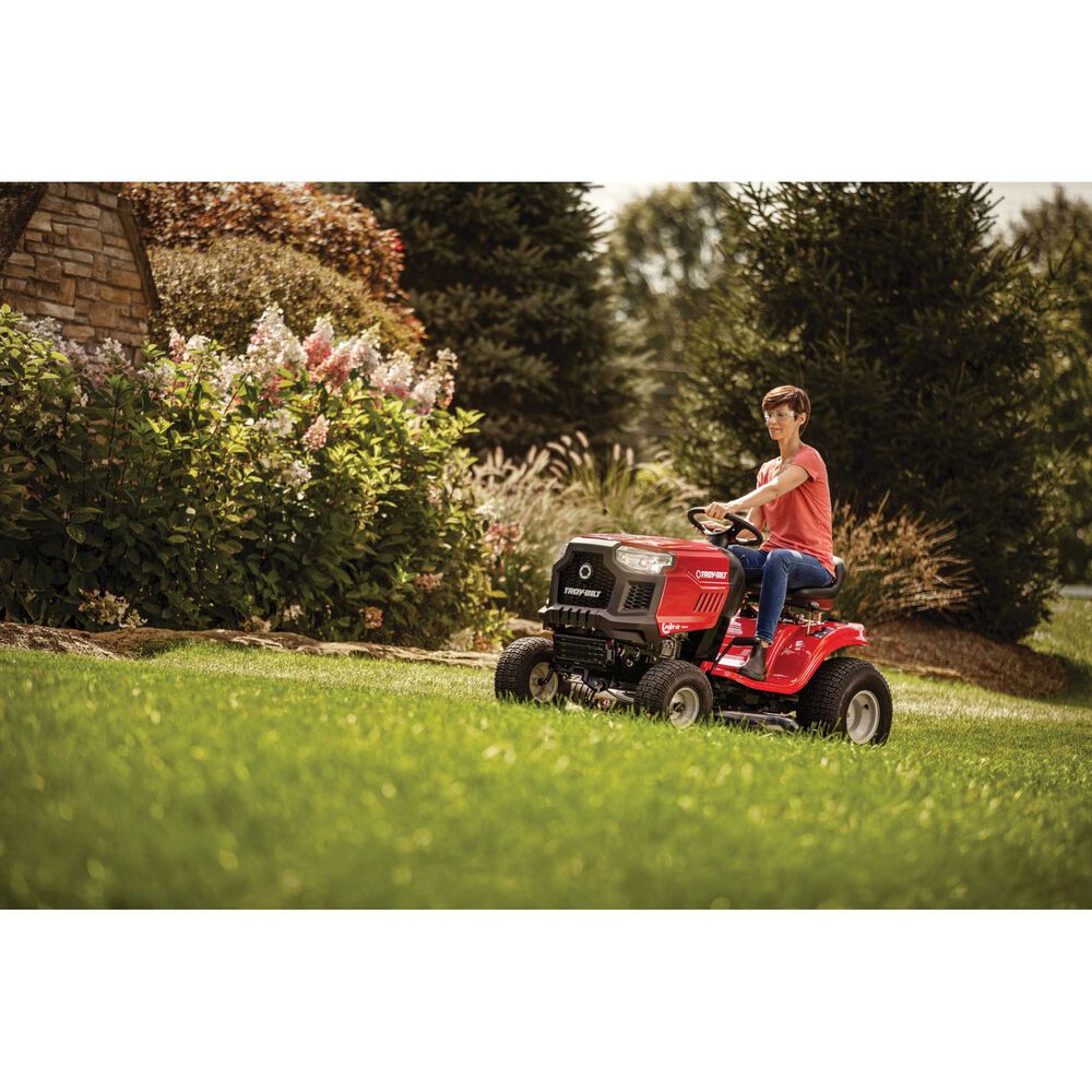 Troy-Bilt Troy-Bilt Riding Lawn Mower