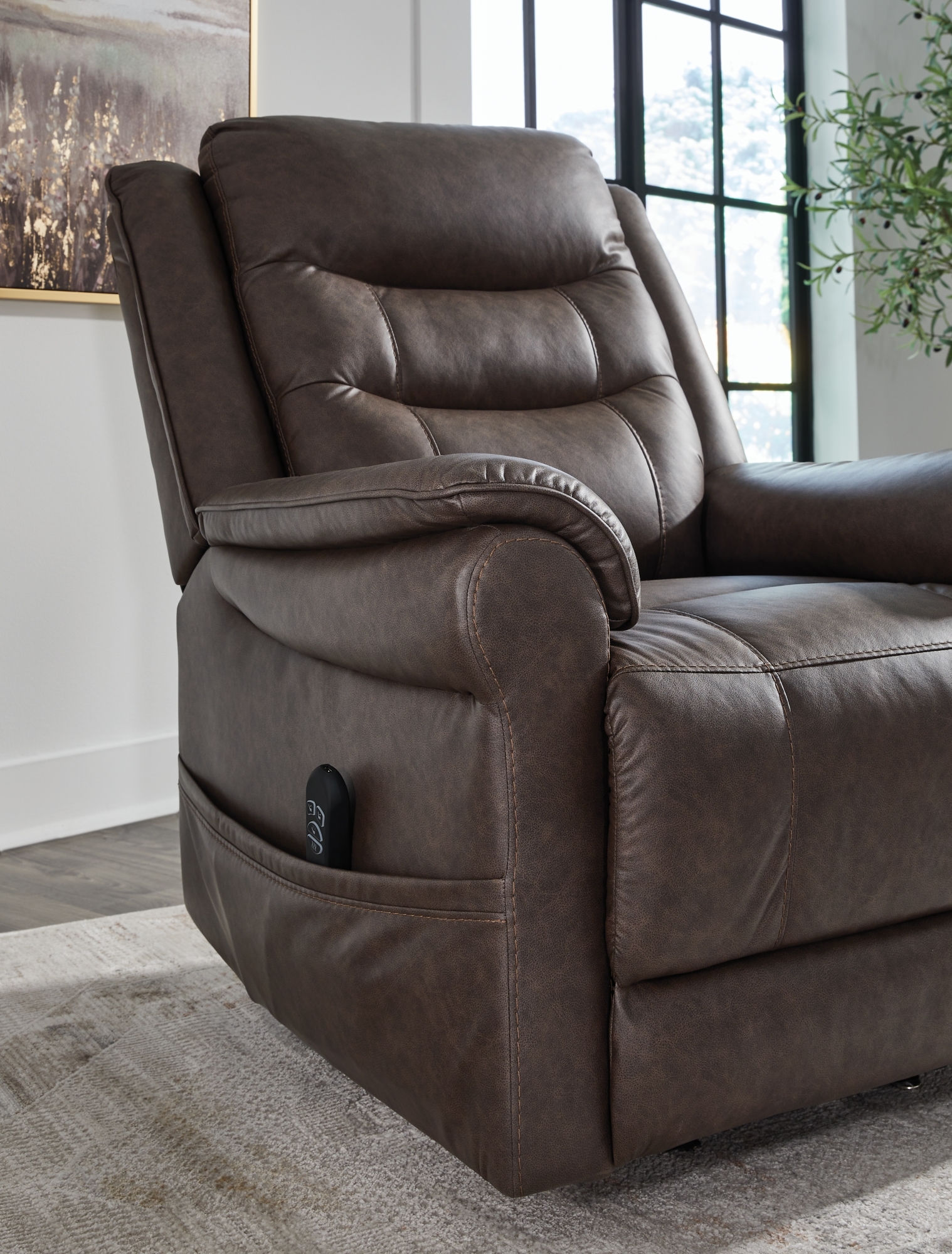 Signature Design by Ashley Oatman Power Lift Recliner