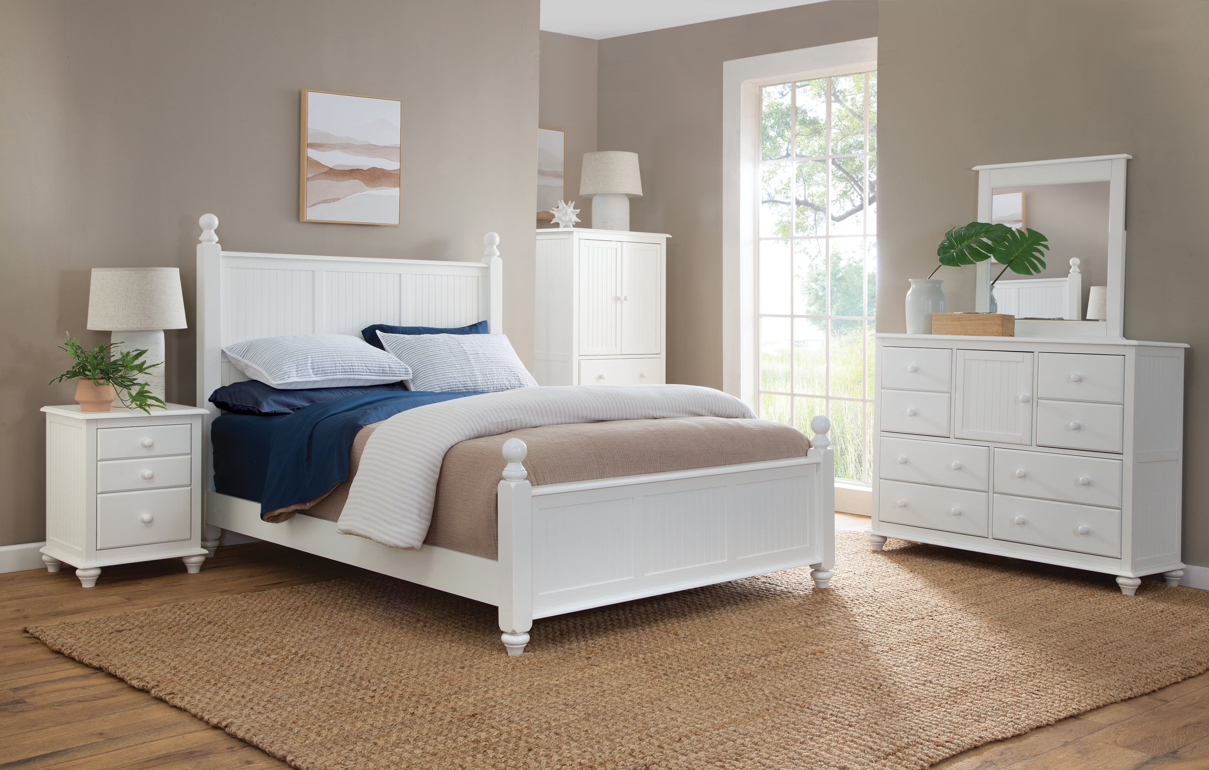 John Thomas Cottage Queen Panel Bed