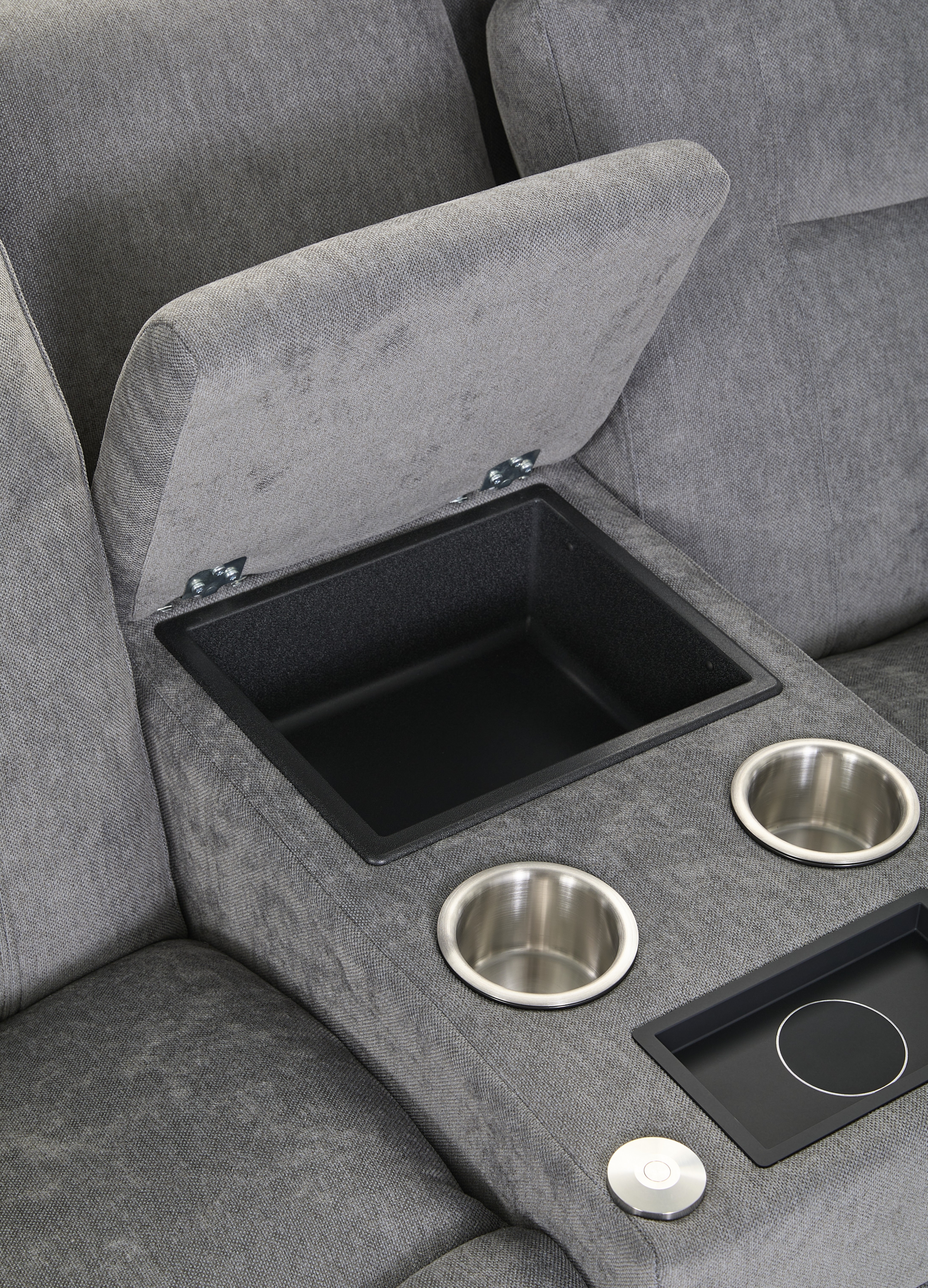 La-Z-Boy Baron Pwr. Recline Wall Loveseat w/Console/HR&Lum.