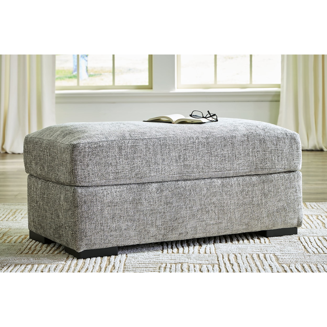 Benchcraft Dunmor Ottoman