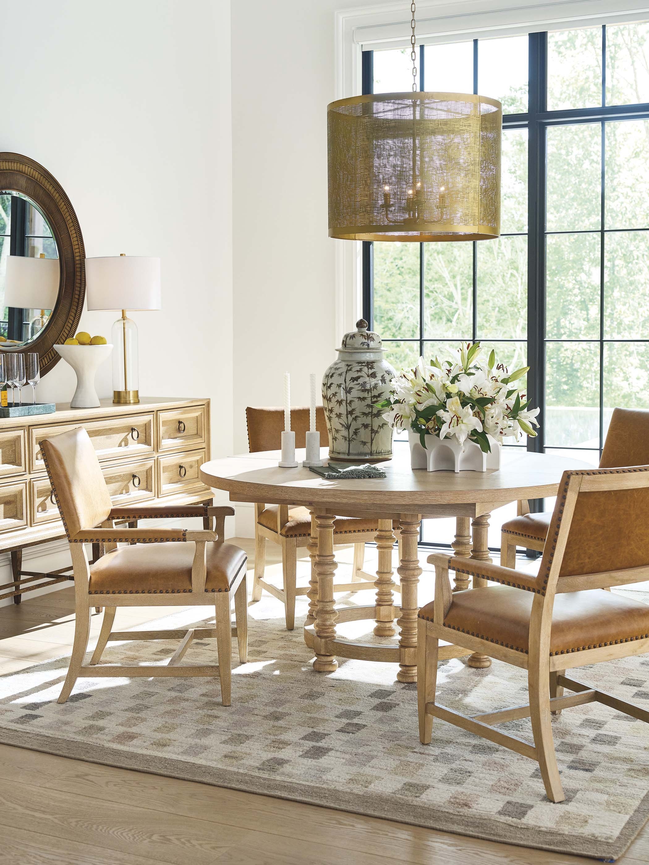 Barclay Butera Montecito Ennisbrook Round Dinning Table