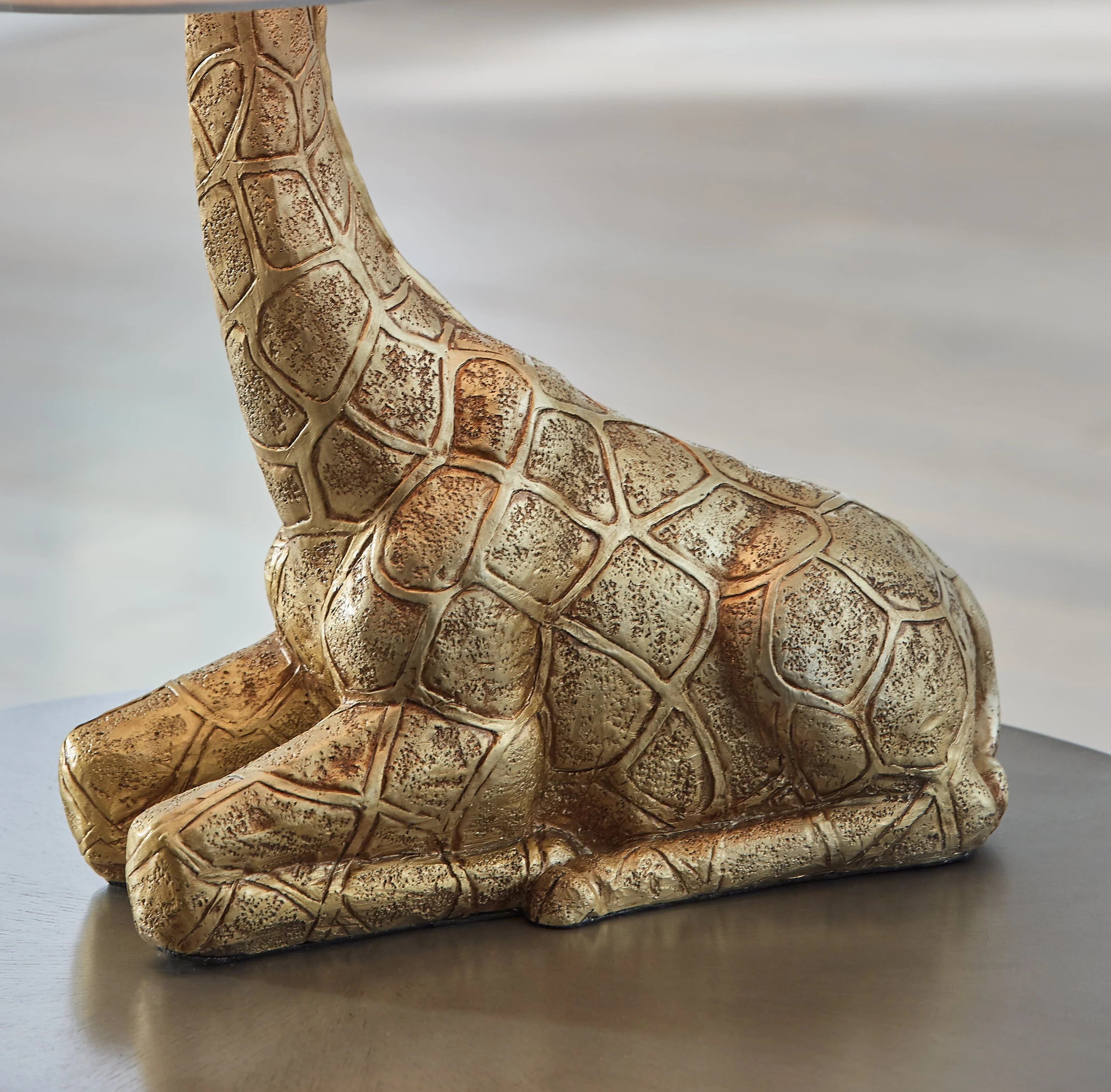 Benchcraft Ferrison L317004 Giraffe Table Lamp | Virginia