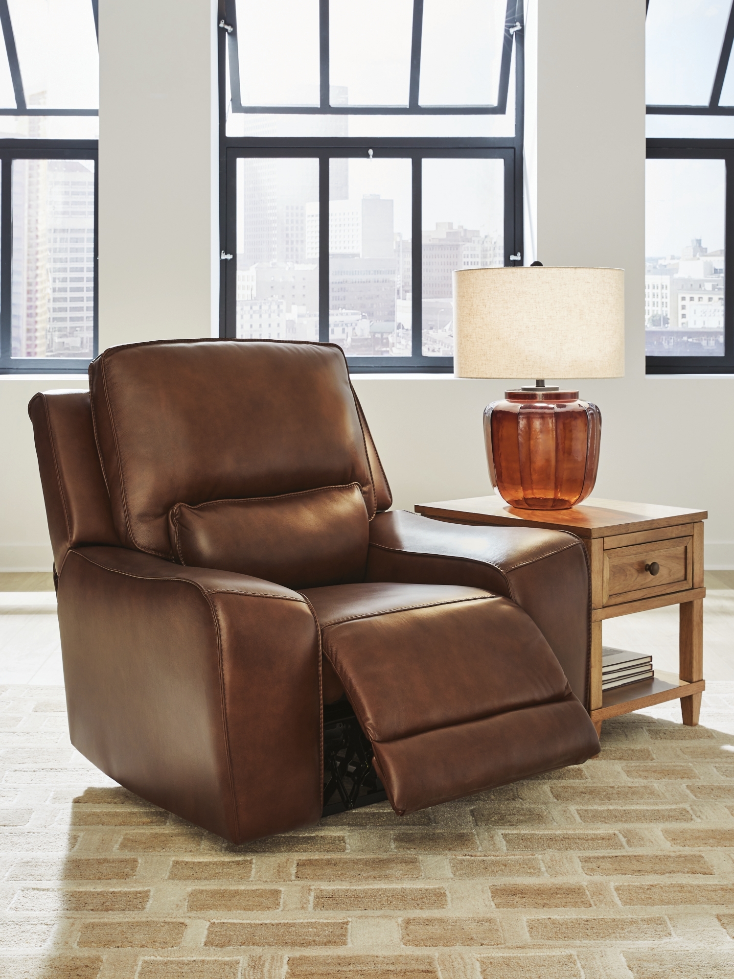 Signature Design by Ashley DeepWakes Pwr Recliner/Adj Headrest