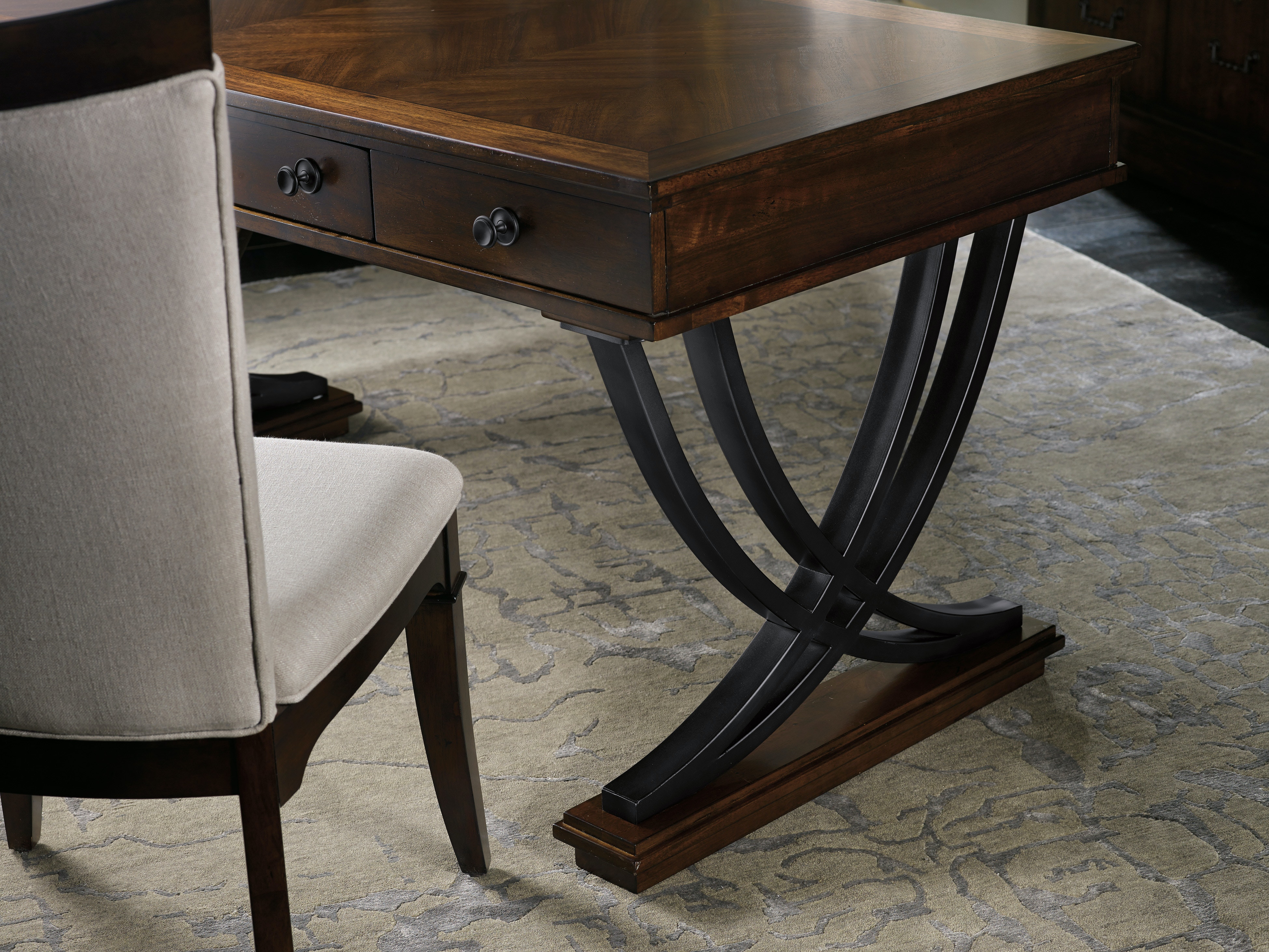 kinsey writing desk