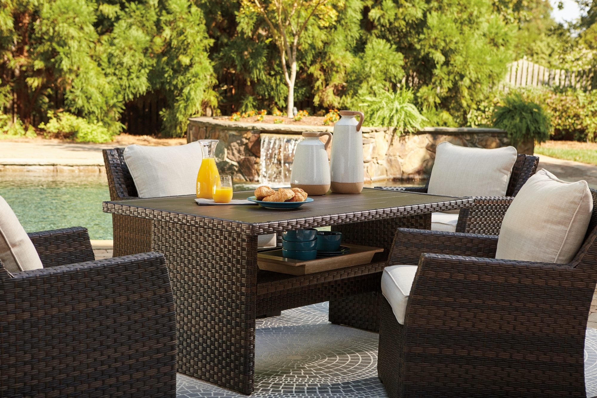 Signature Design by Ashley Easy Isle Rect Multi-Use Table