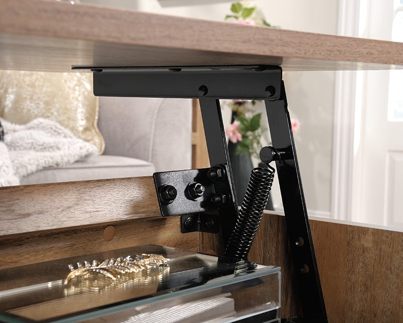 Dakota Pass Lift Top Coffee