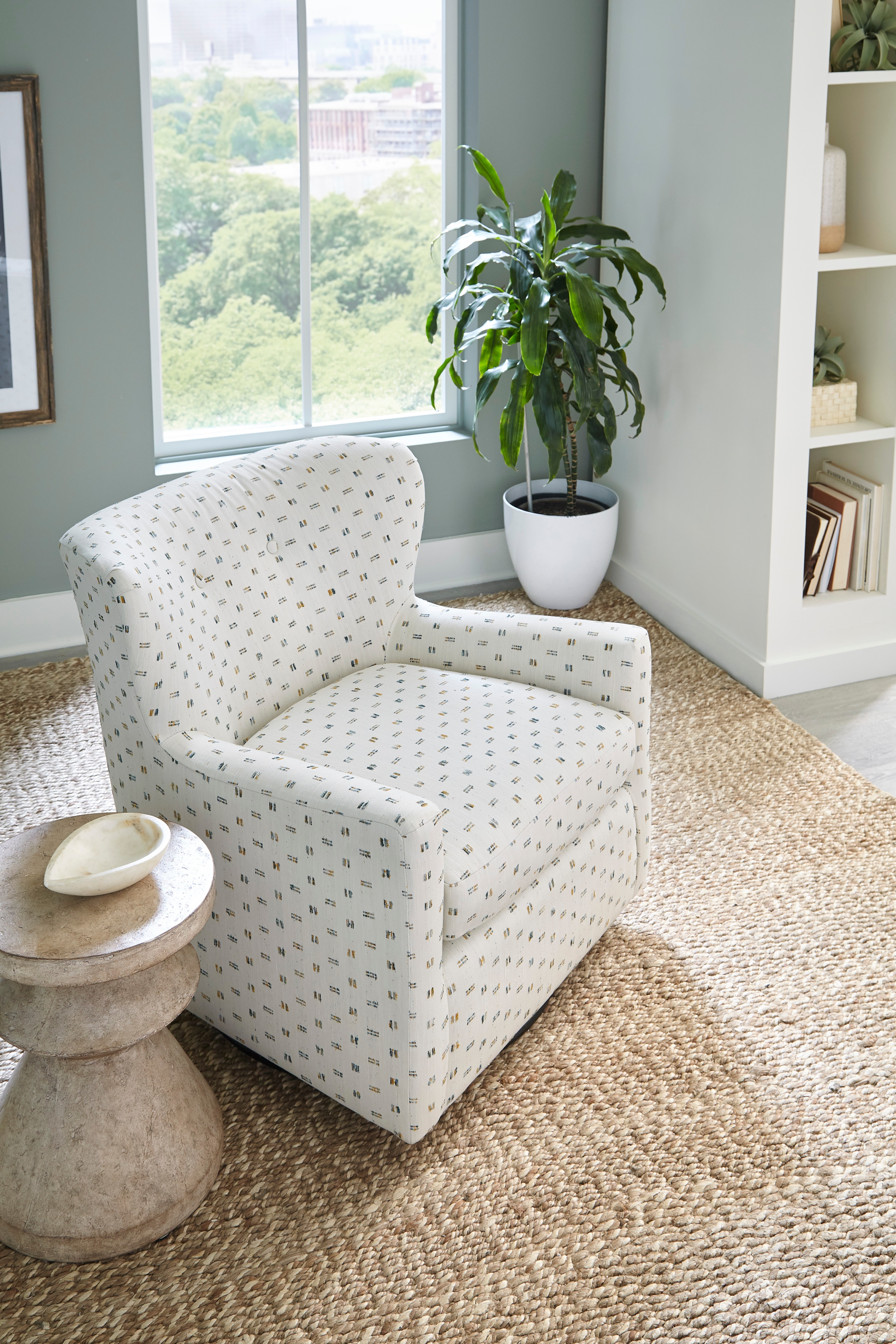 Best Home Furnishings Casimere 2007 33067 Contemporary Swivel Glider