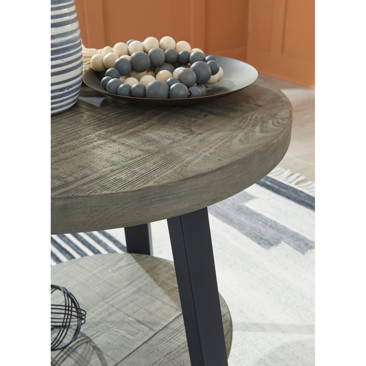 Signature Design by Ashley Brennegan End Table