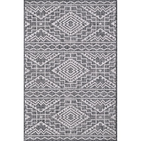 7'10" Round Rug