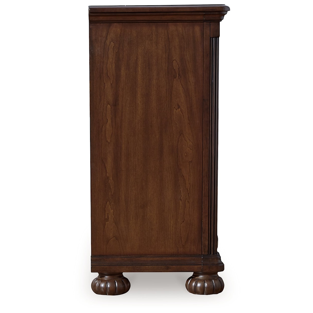 Signature Design Lavinton Dresser