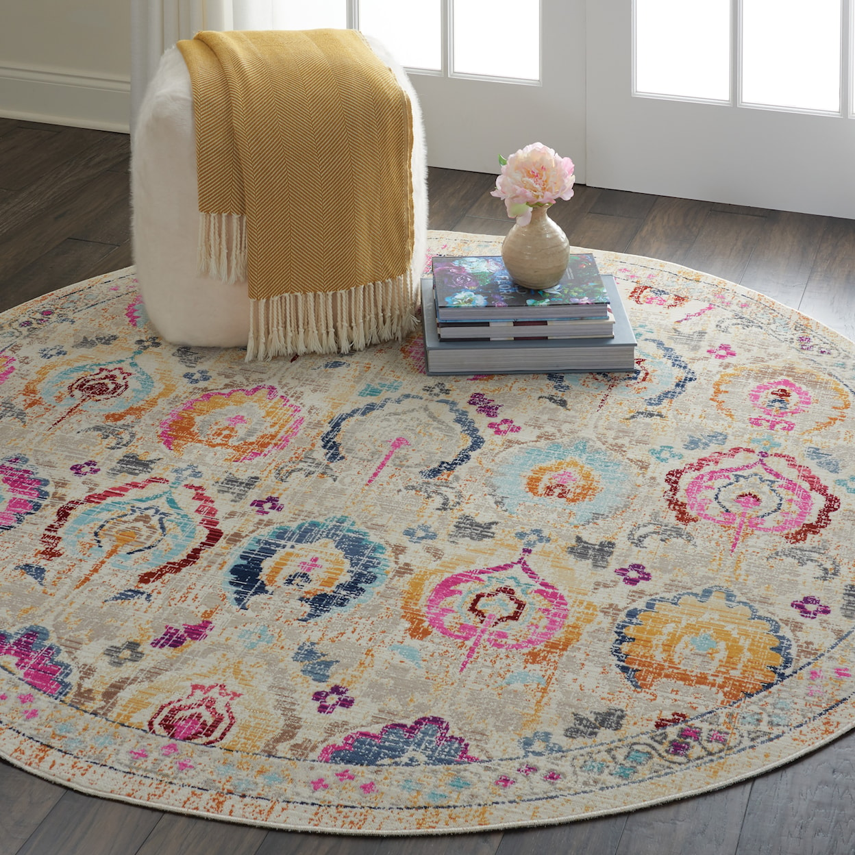 Nourison Vintage Kashan 6' Round  Rug