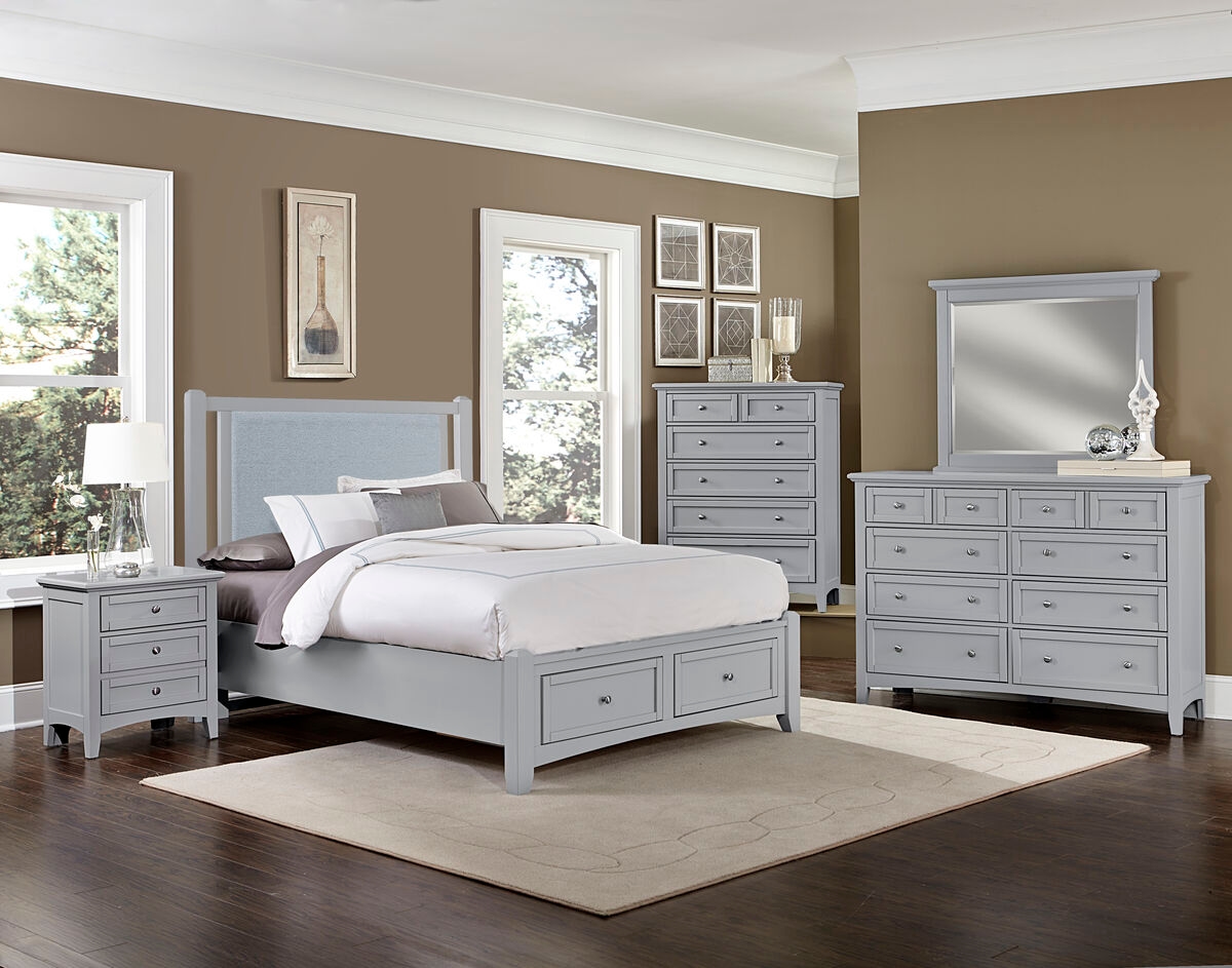 Vaughan-Bassett Bonanza Upholstered Queen Bed