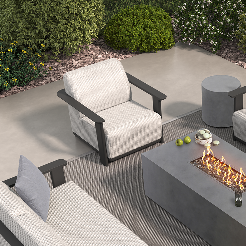 Ebel Corte Padded Club Chair