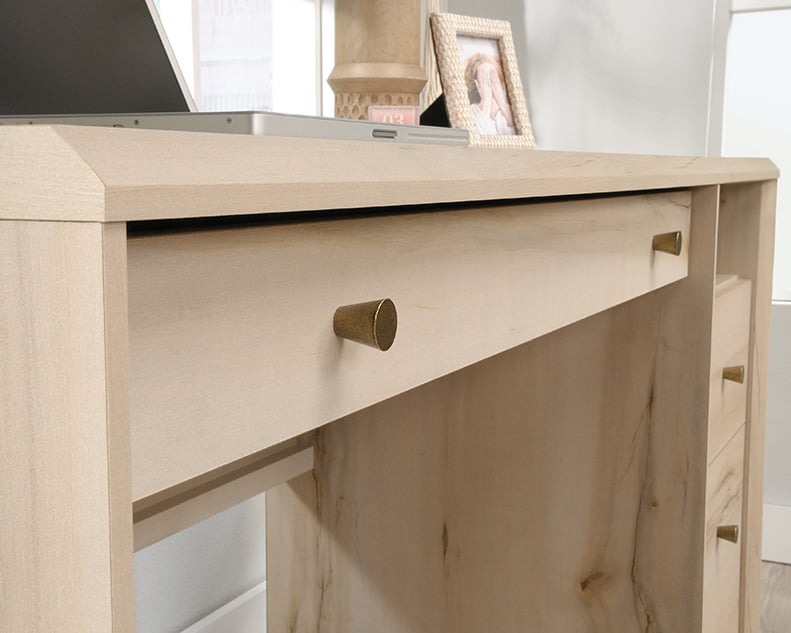 Single Pedestal Desk