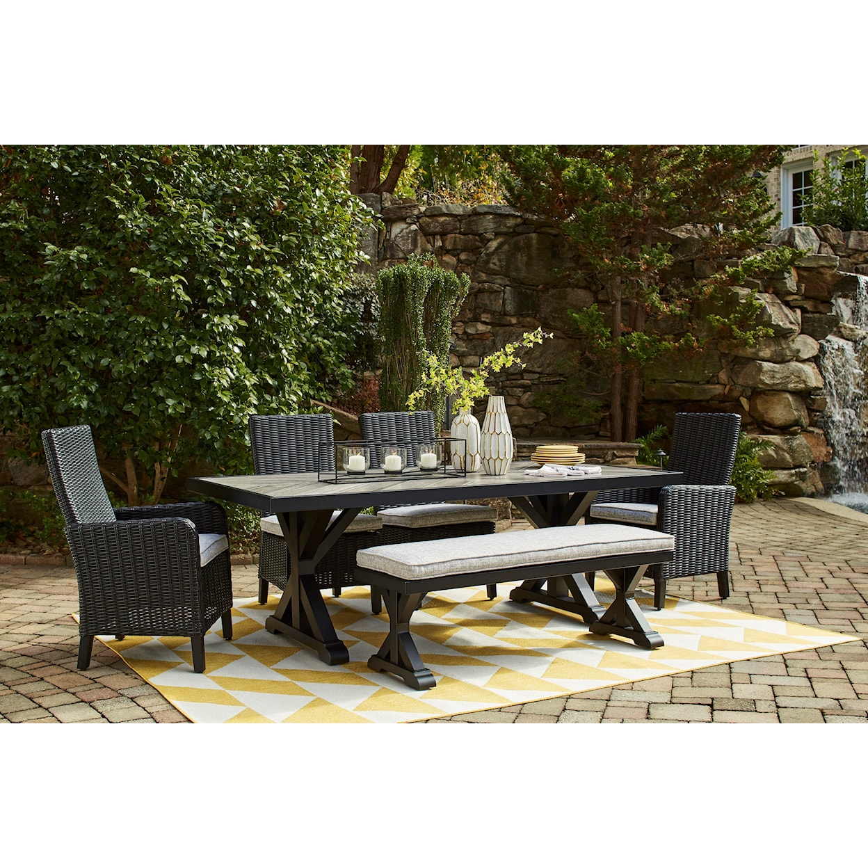 Ashley Signature Design Beachcroft 6 Piece Outdoor Dining Set