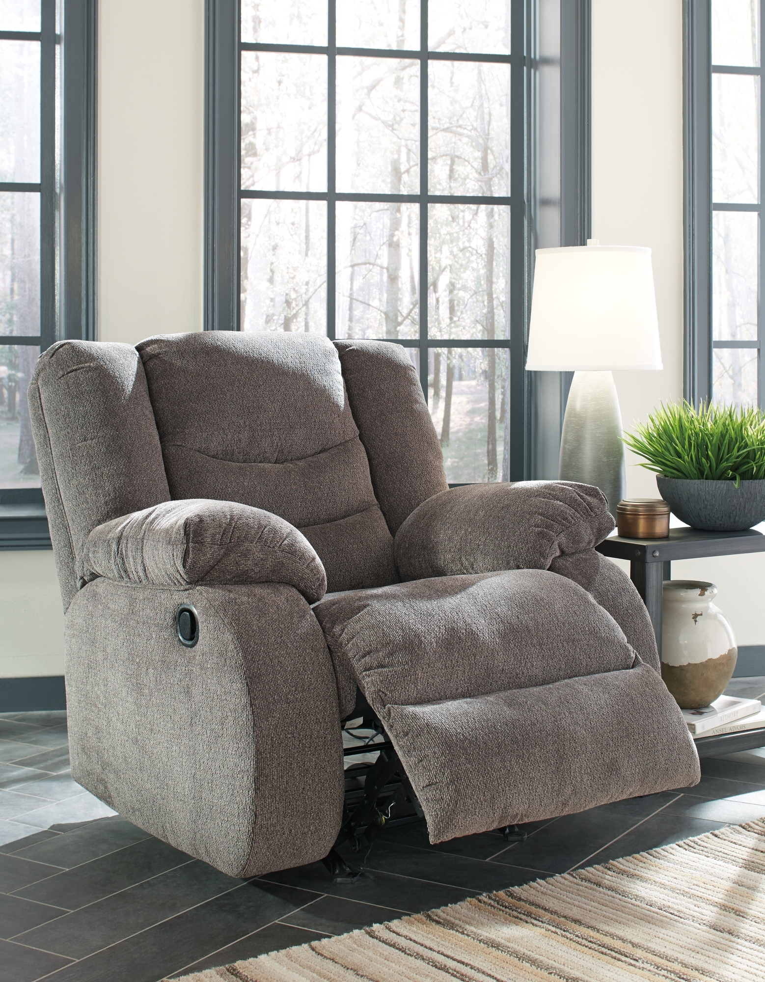 Signature Design by Ashley Tulen Rocker Recliner