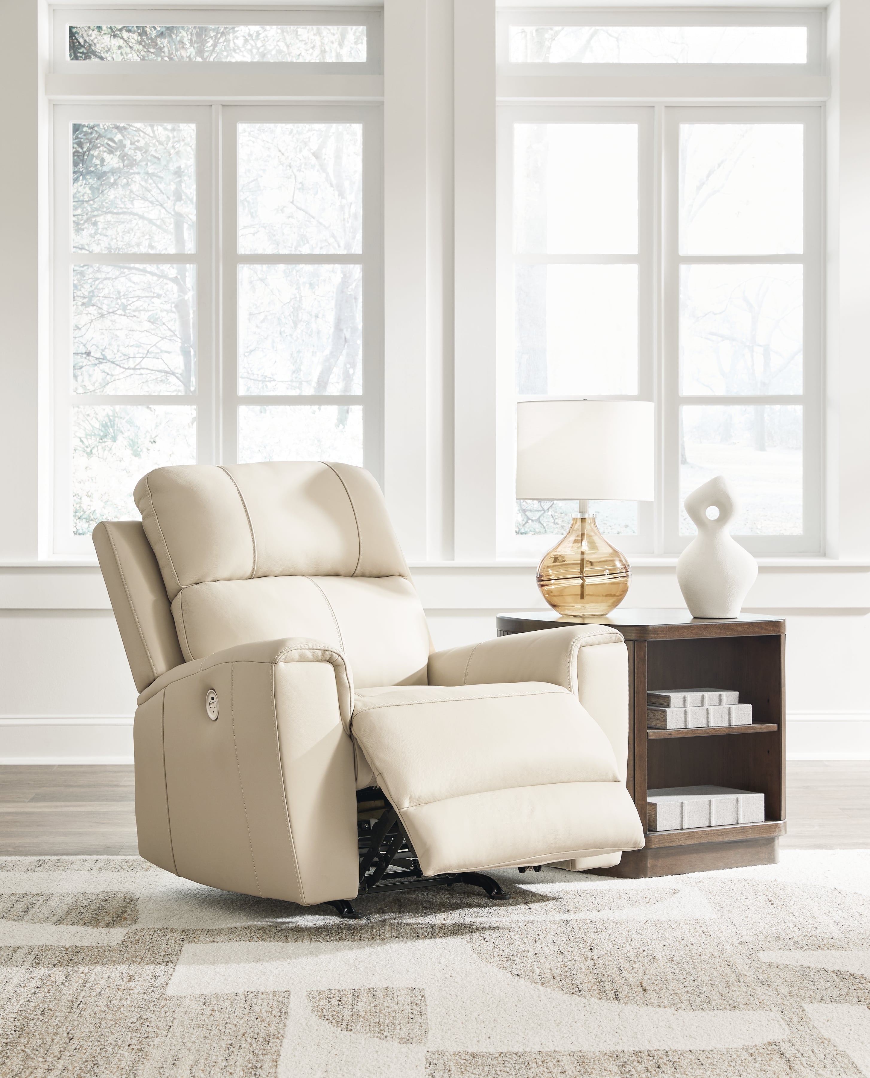 Signature Design by Ashley Dahlmoore Power Rocker Recliner