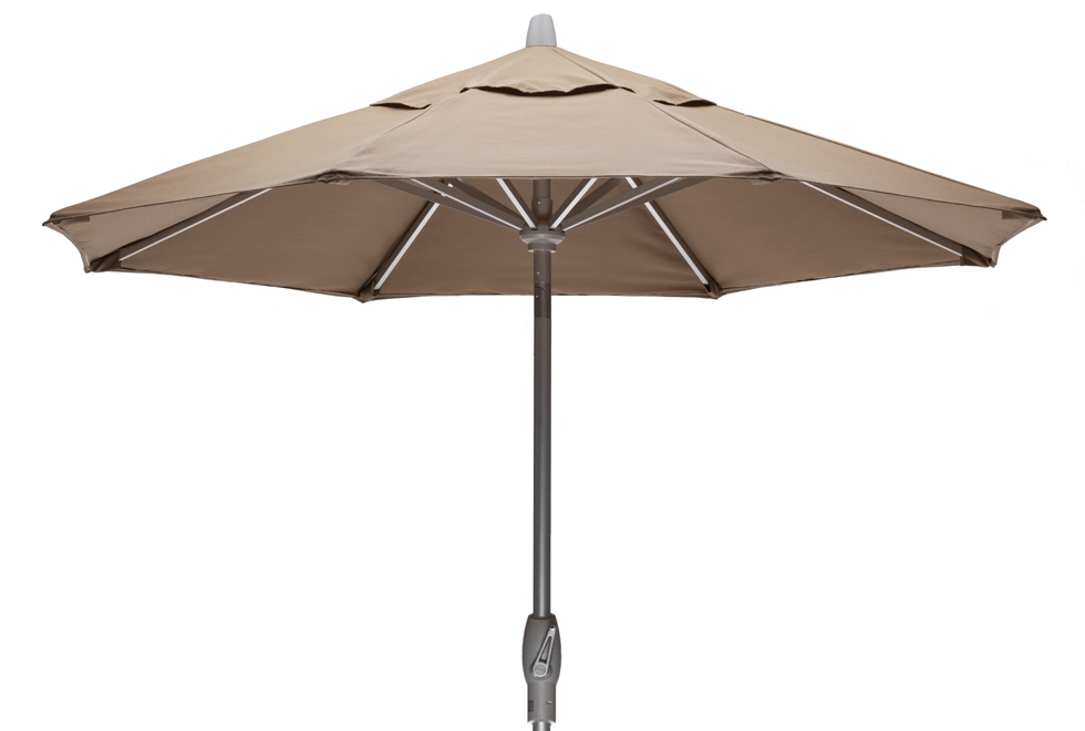 7.5' Market Umbrella w/Push-Button Tilt