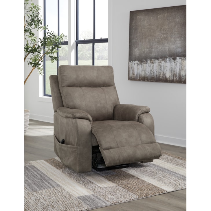 Ashley Signature Design Crestmeade 1350312 Power Lift Recliner