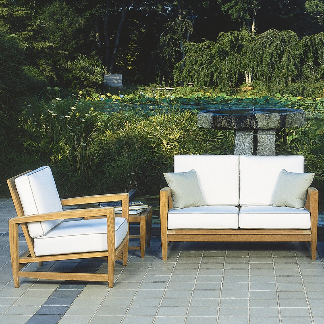 Outdoor Deep Seating Loveseat