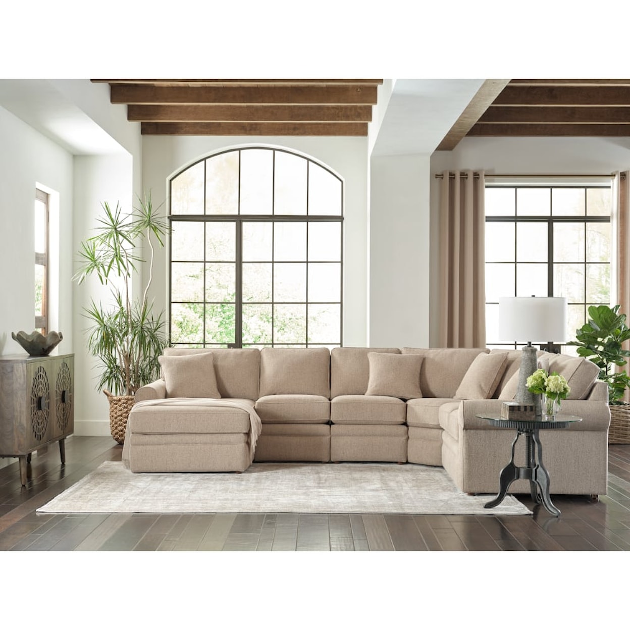 La-Z-Boy Collins Sectional Sofa with Storage Chaise