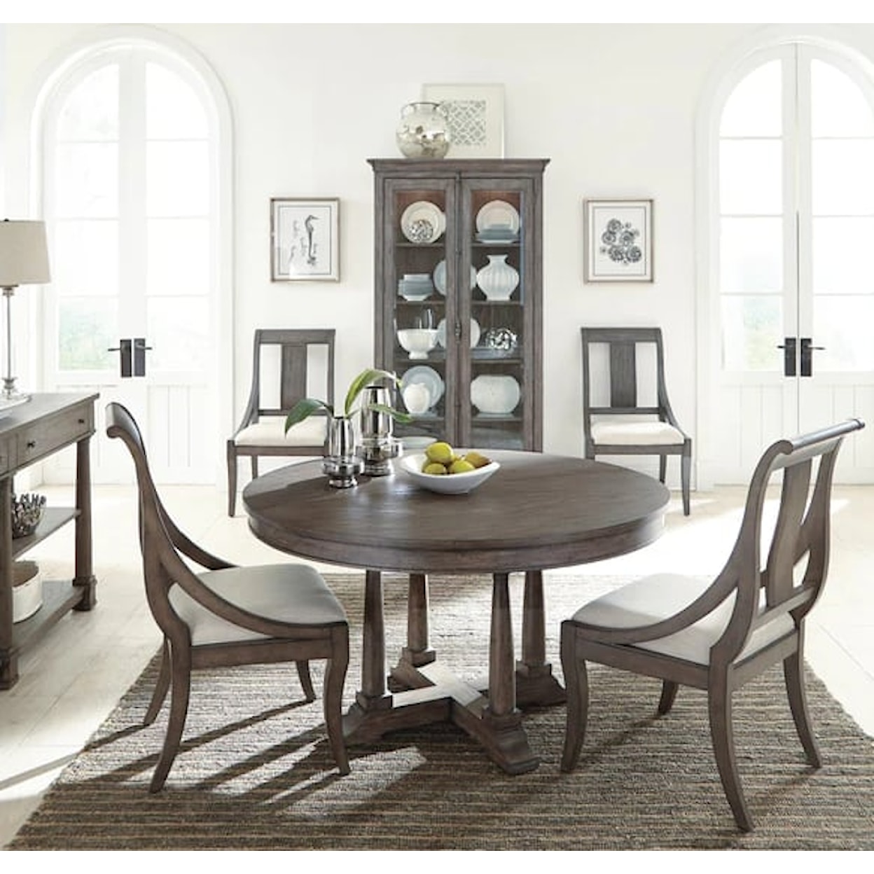 Hekman Lincoln Park Dining Table