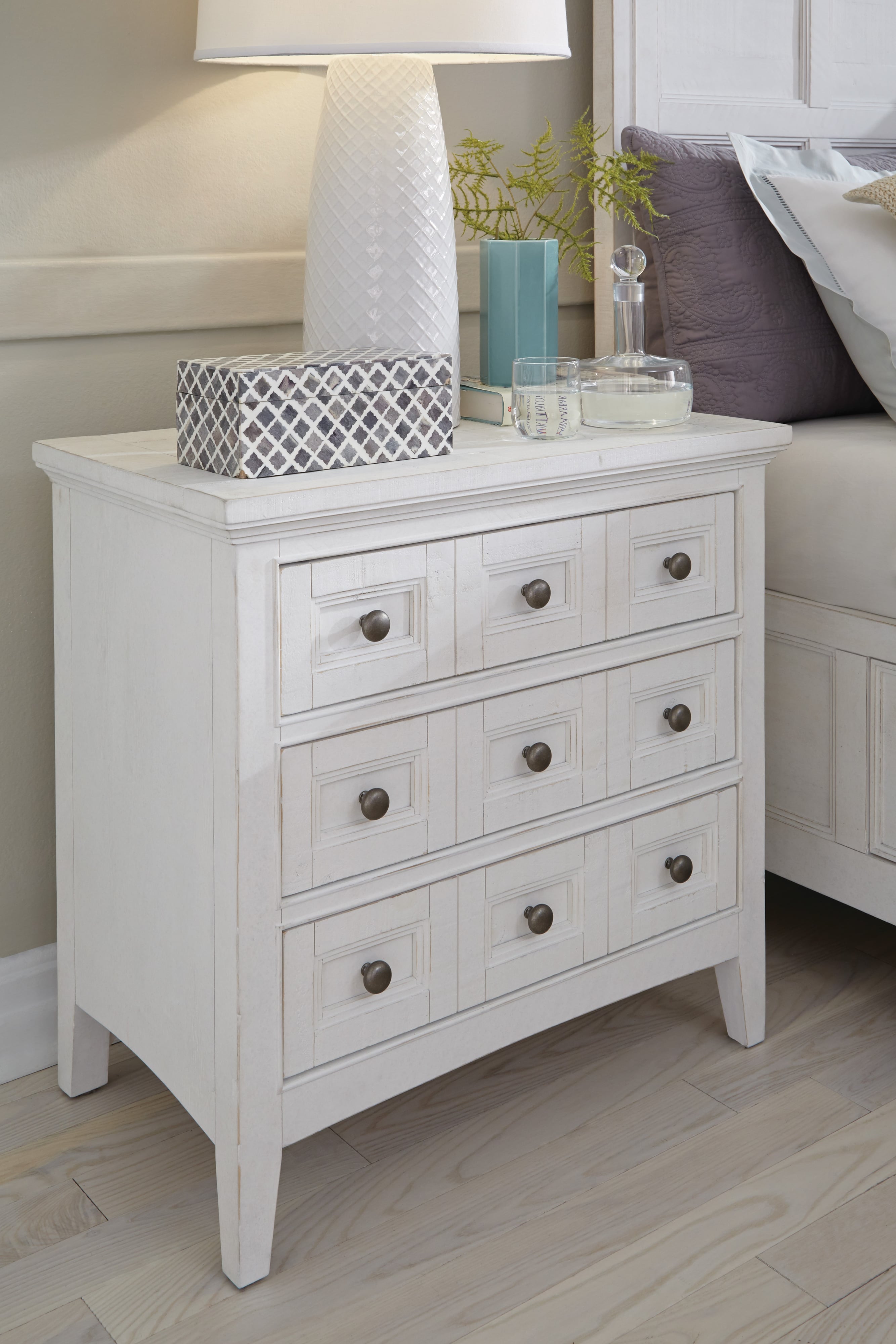 3-Drawer Nightstand