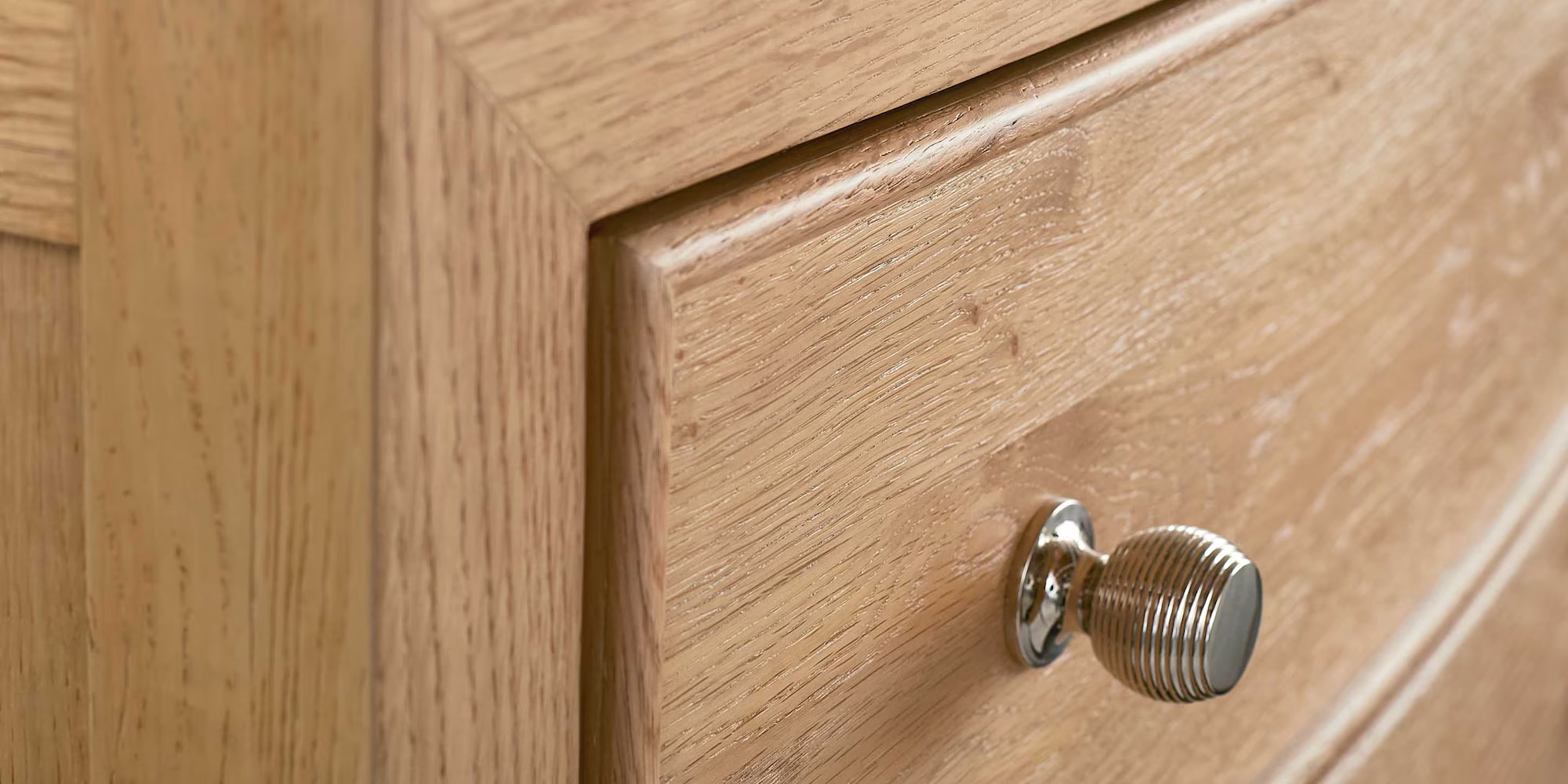 Bassett Newbury Newbury 5 Drawer Dresser