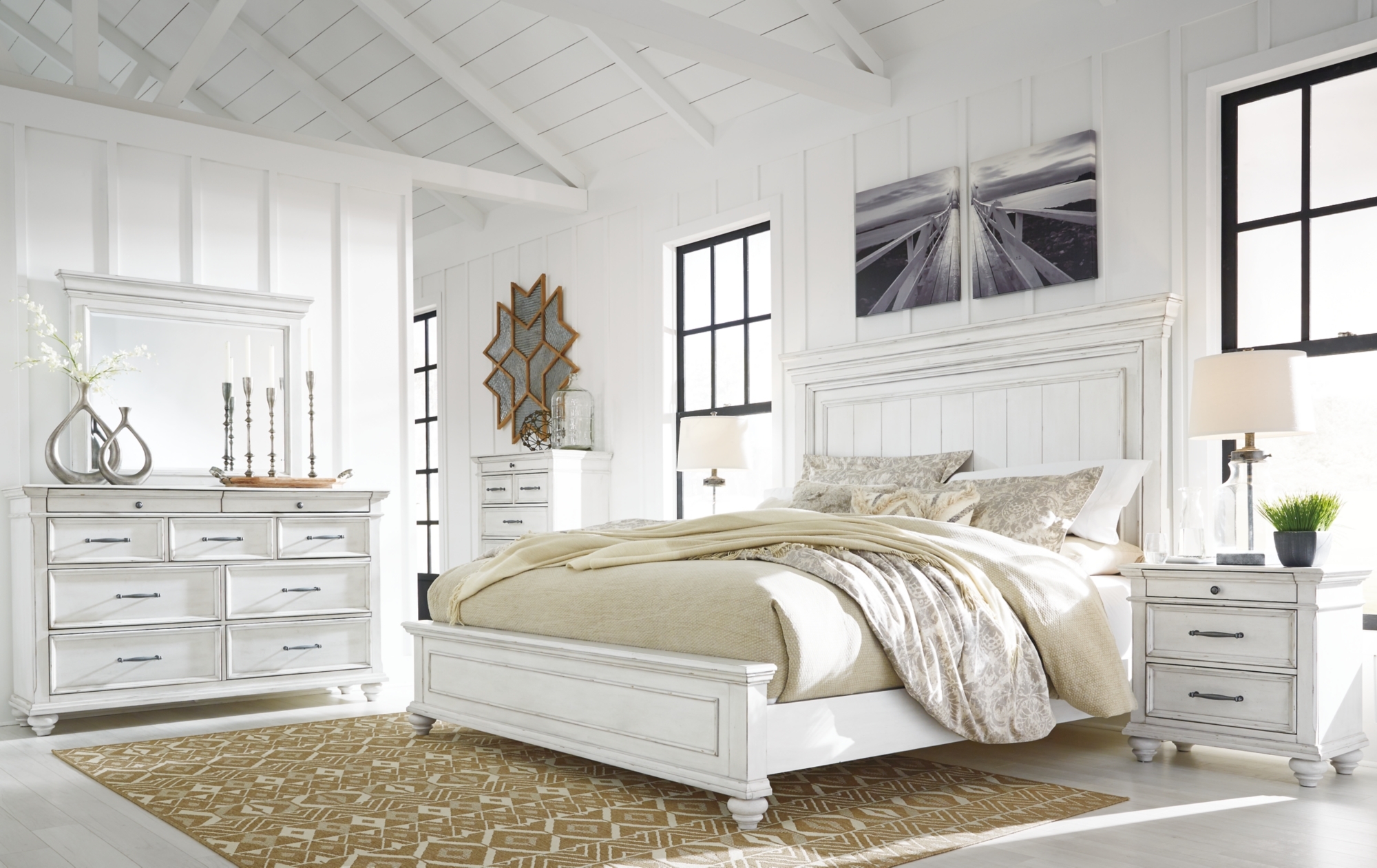 Benchcraft Kanwyn Queen Panel Bed