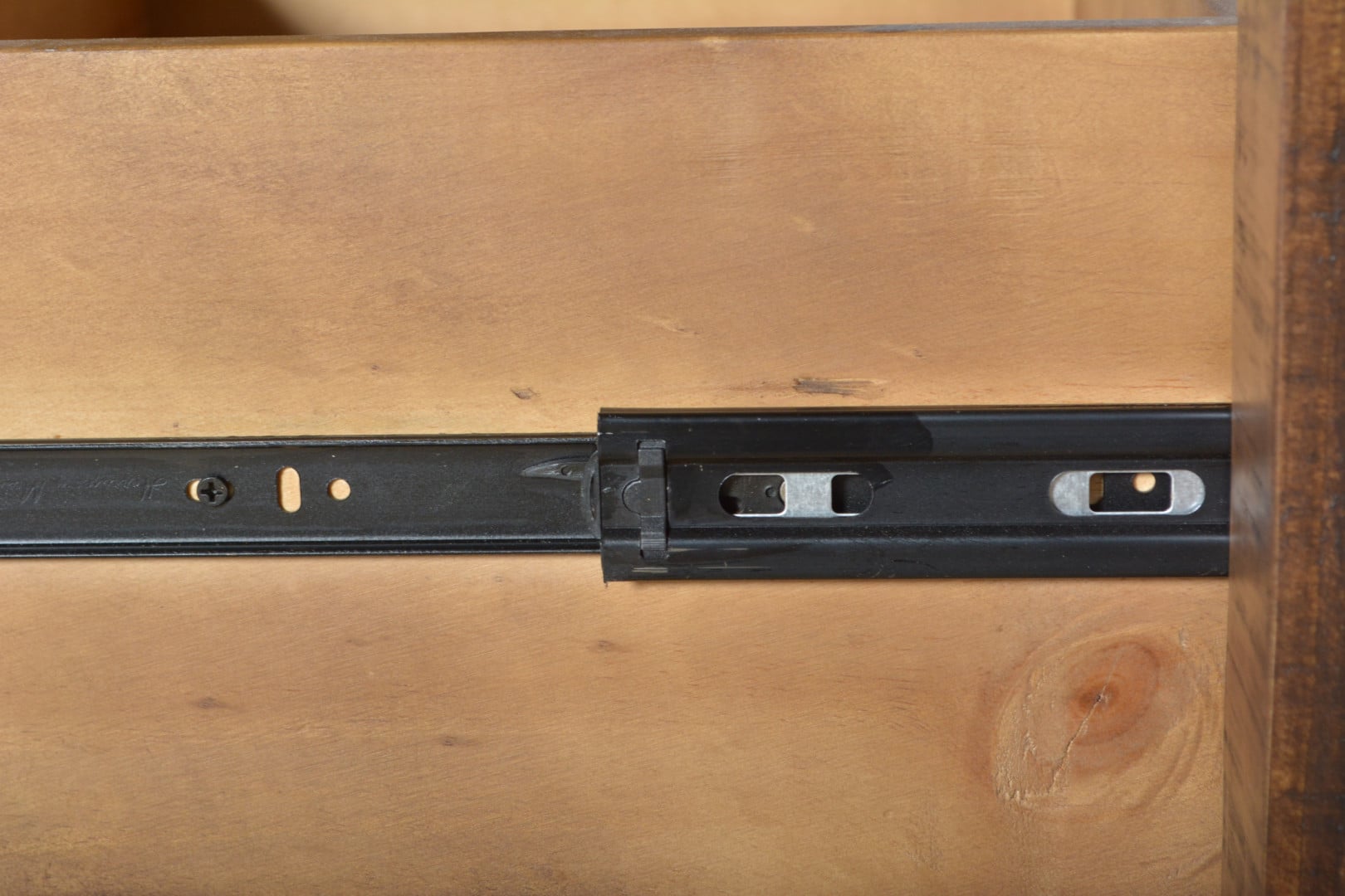 Cooper Canyon 5-Drawer Lingerie Chest