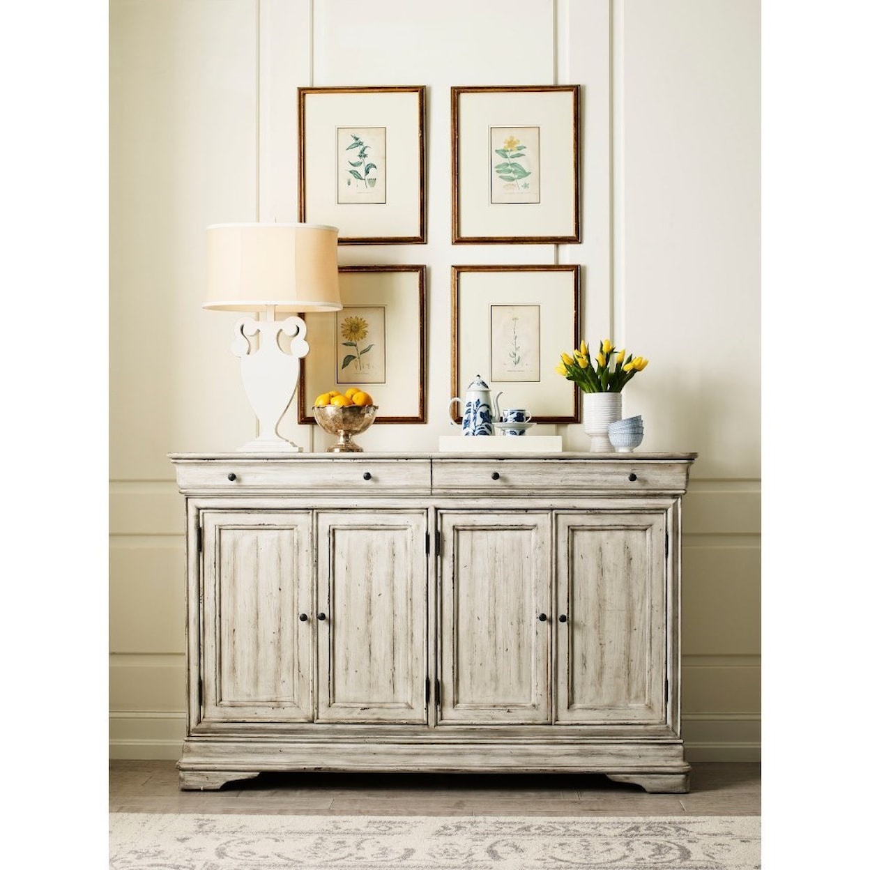 Kincaid Furniture Selwyn Amherst Console