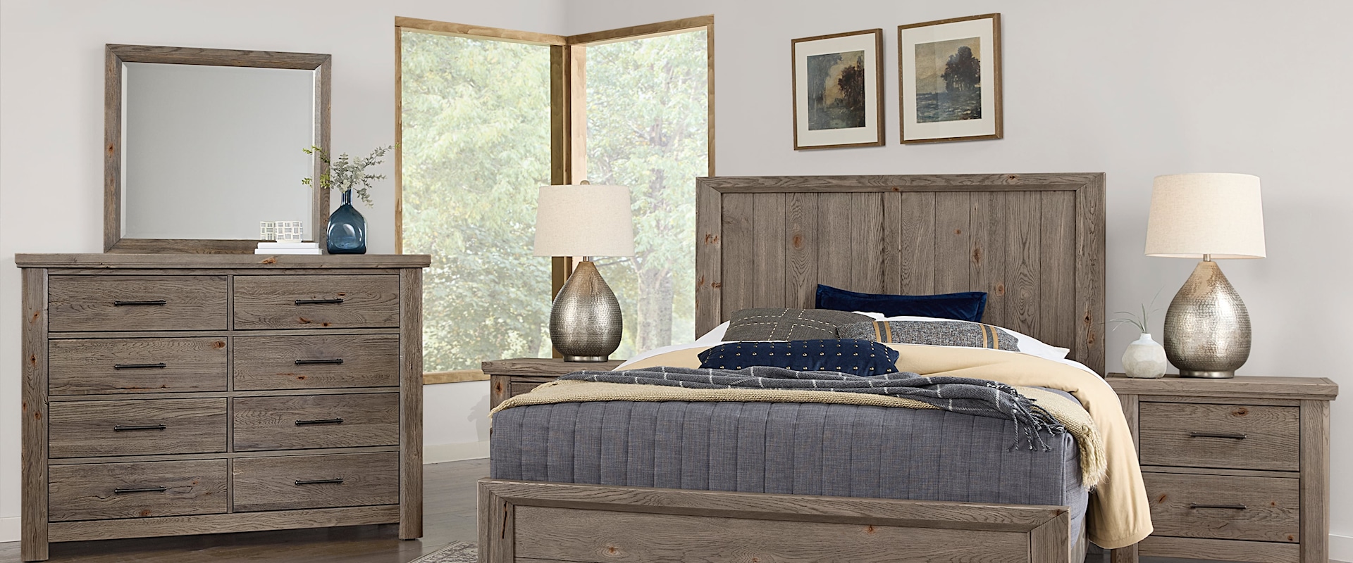 Transitional Rustic 5-Piece Queen Panel Bedroom Set