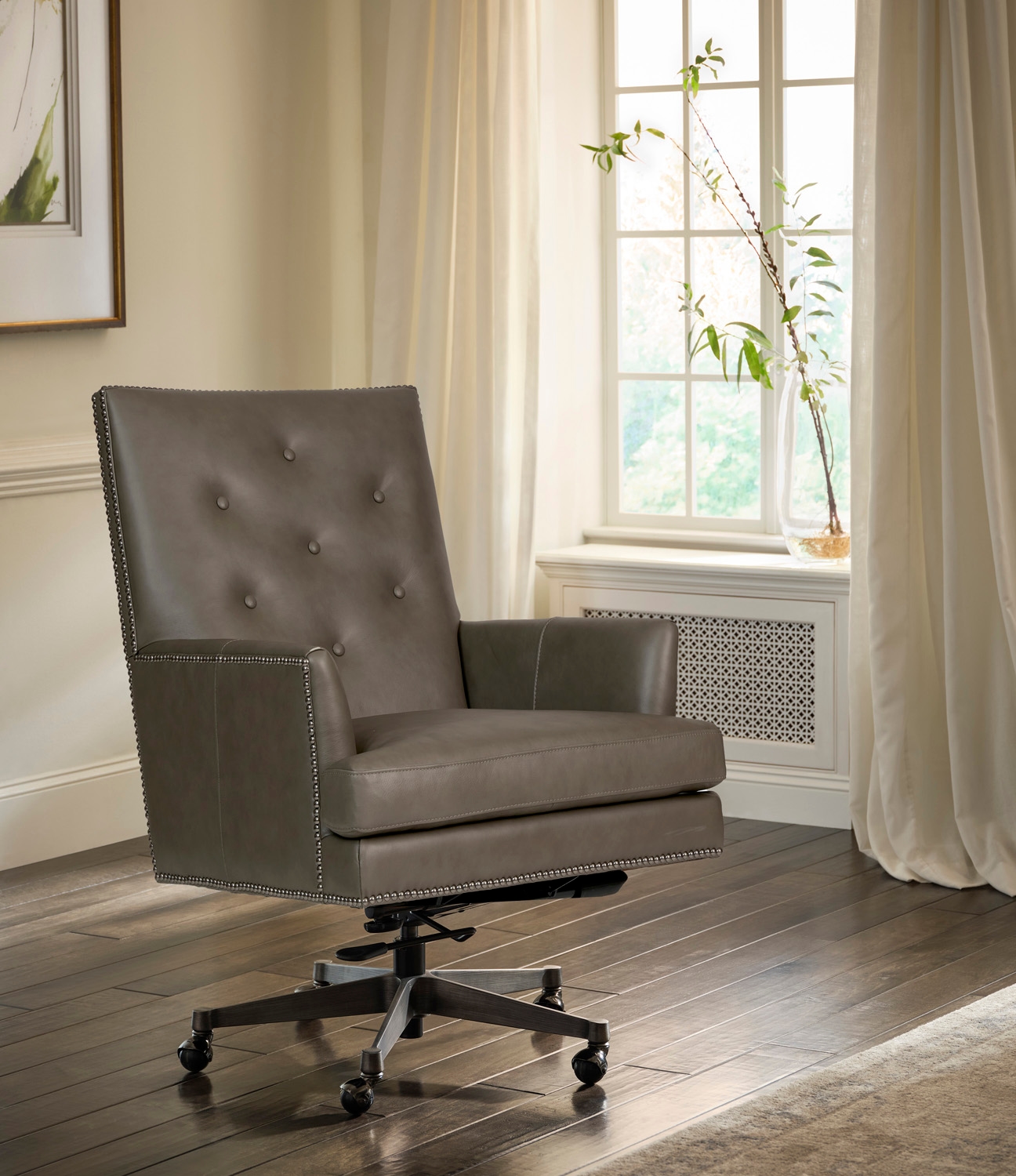 Aspenhome Reese Executive Chair