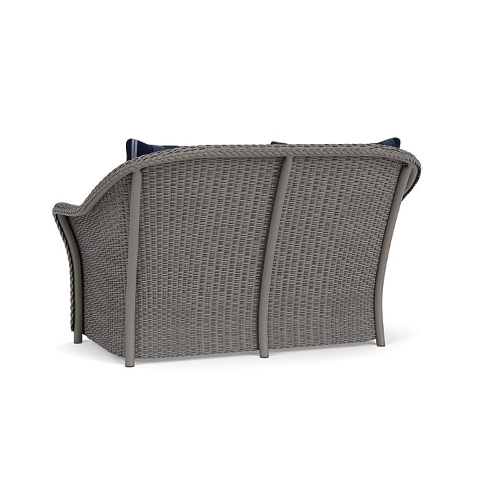 Lloyd Flanders Weekend Retreat Loveseat